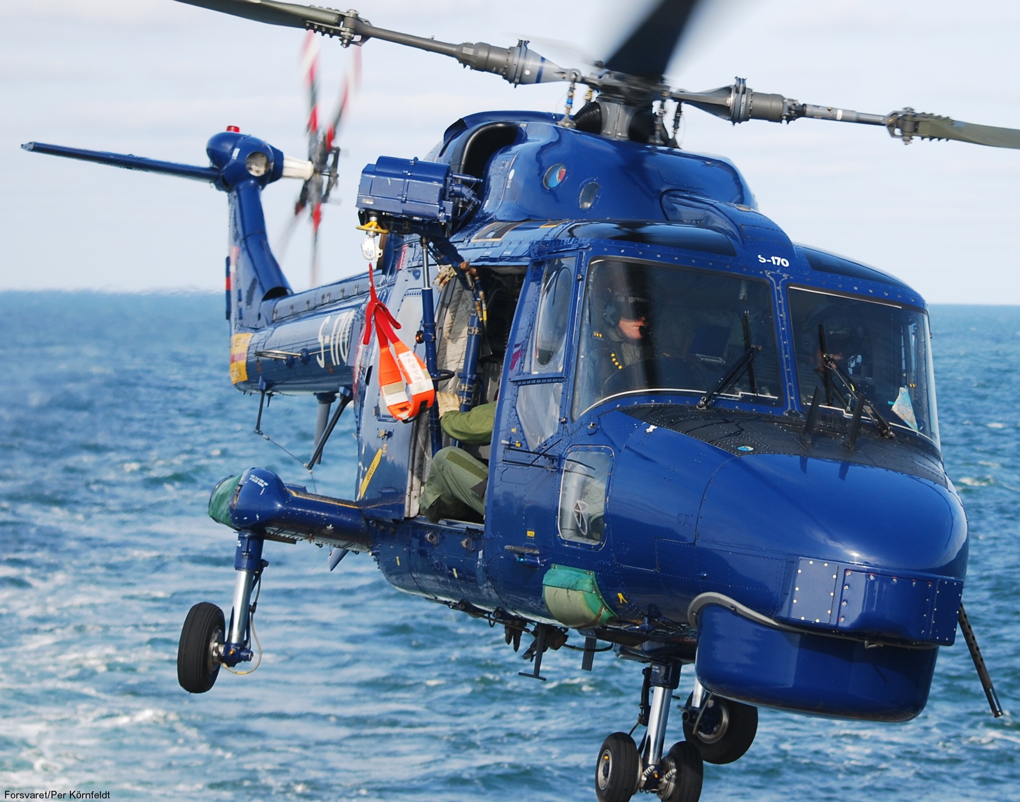 lynx mk.80 mk.90b helicopter westland royal danish navy air force kongelige danske marine flyvevabnet s-170 02