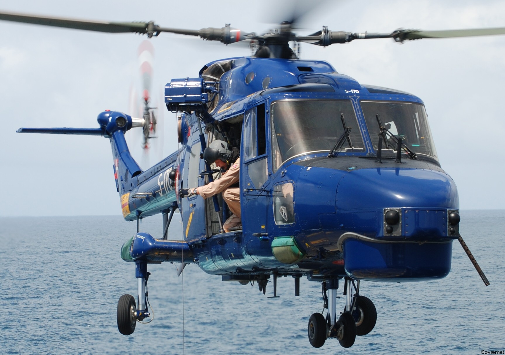 lynx mk.80 mk.90b helicopter westland royal danish navy air force kongelige danske marine flyvevabnet s-170 23