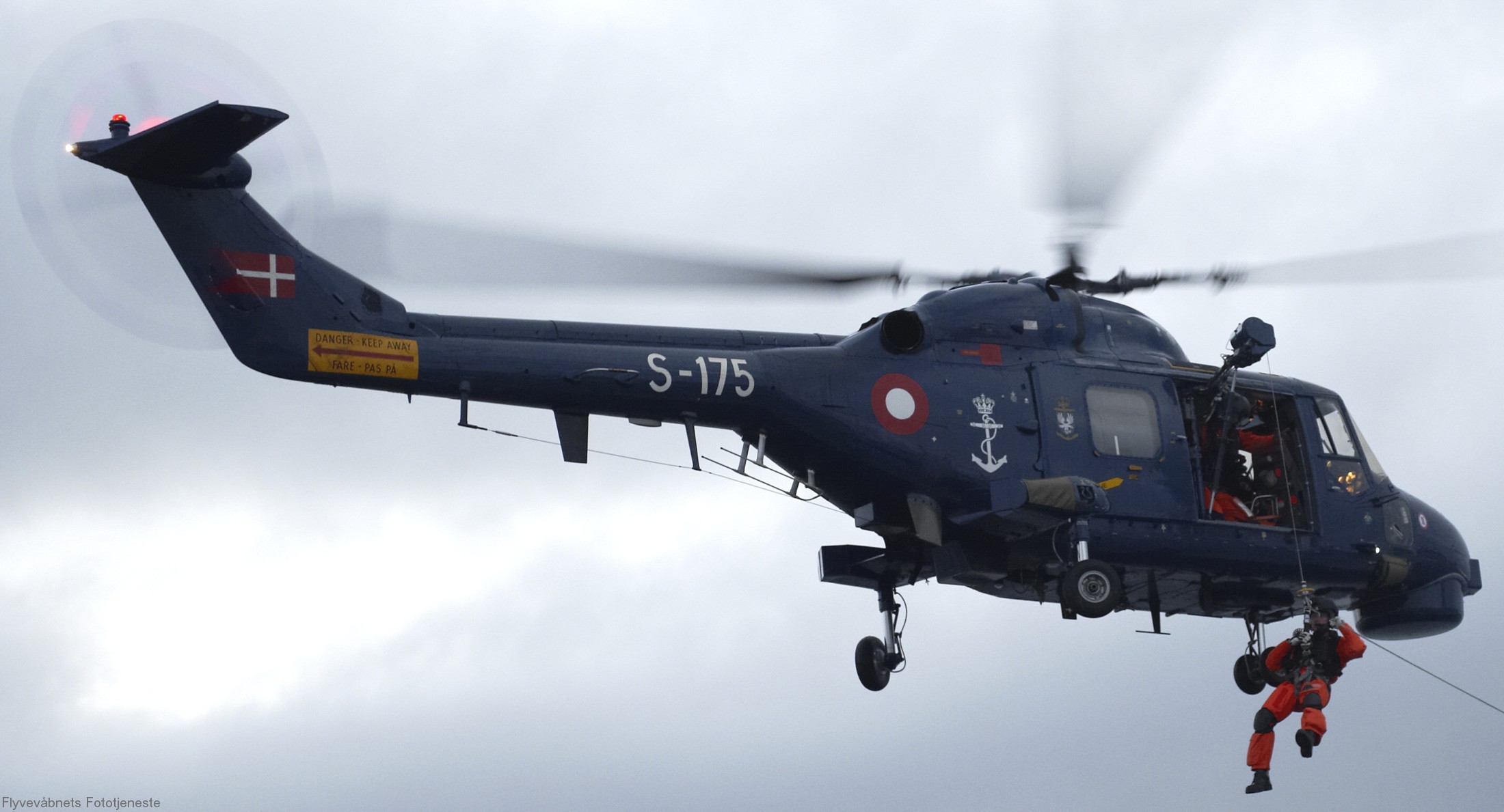 lynx mk.80 mk.90b helicopter westland royal danish navy air force kongelige danske marine flyvevabnet s-175 12