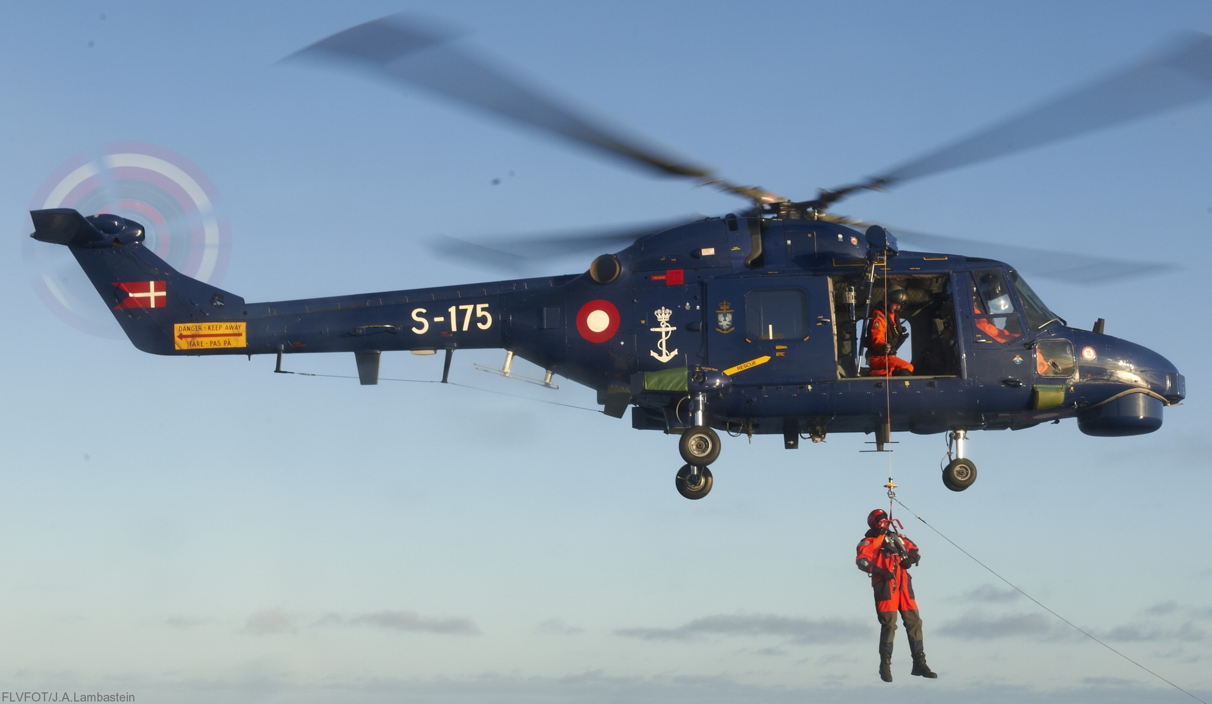 lynx mk.80 mk.90b helicopter westland royal danish navy air force kongelige danske marine flyvevabnet s-175 14