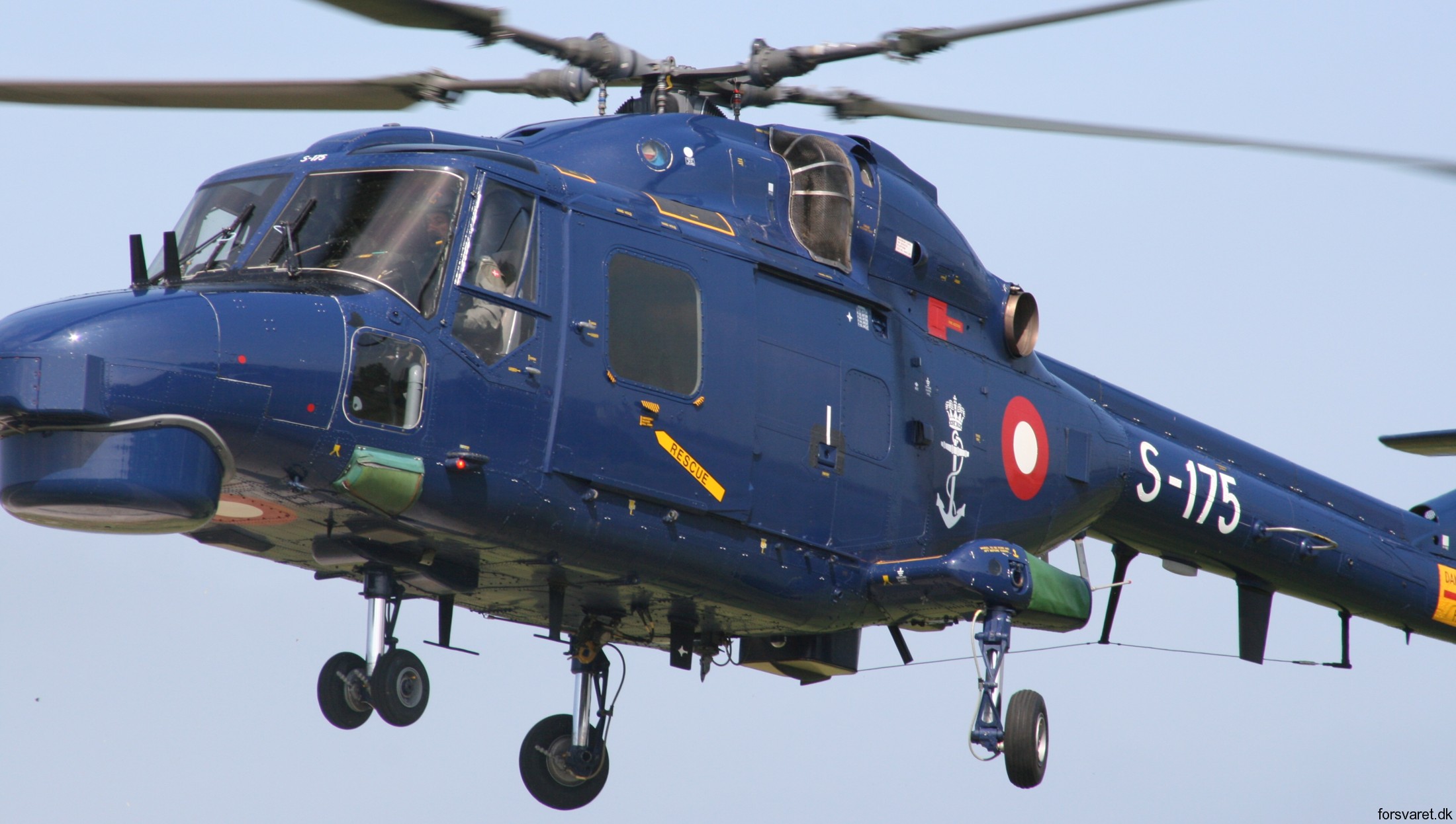 lynx mk.80 mk.90b helicopter westland royal danish navy air force kongelige danske marine flyvevabnet s-175 29