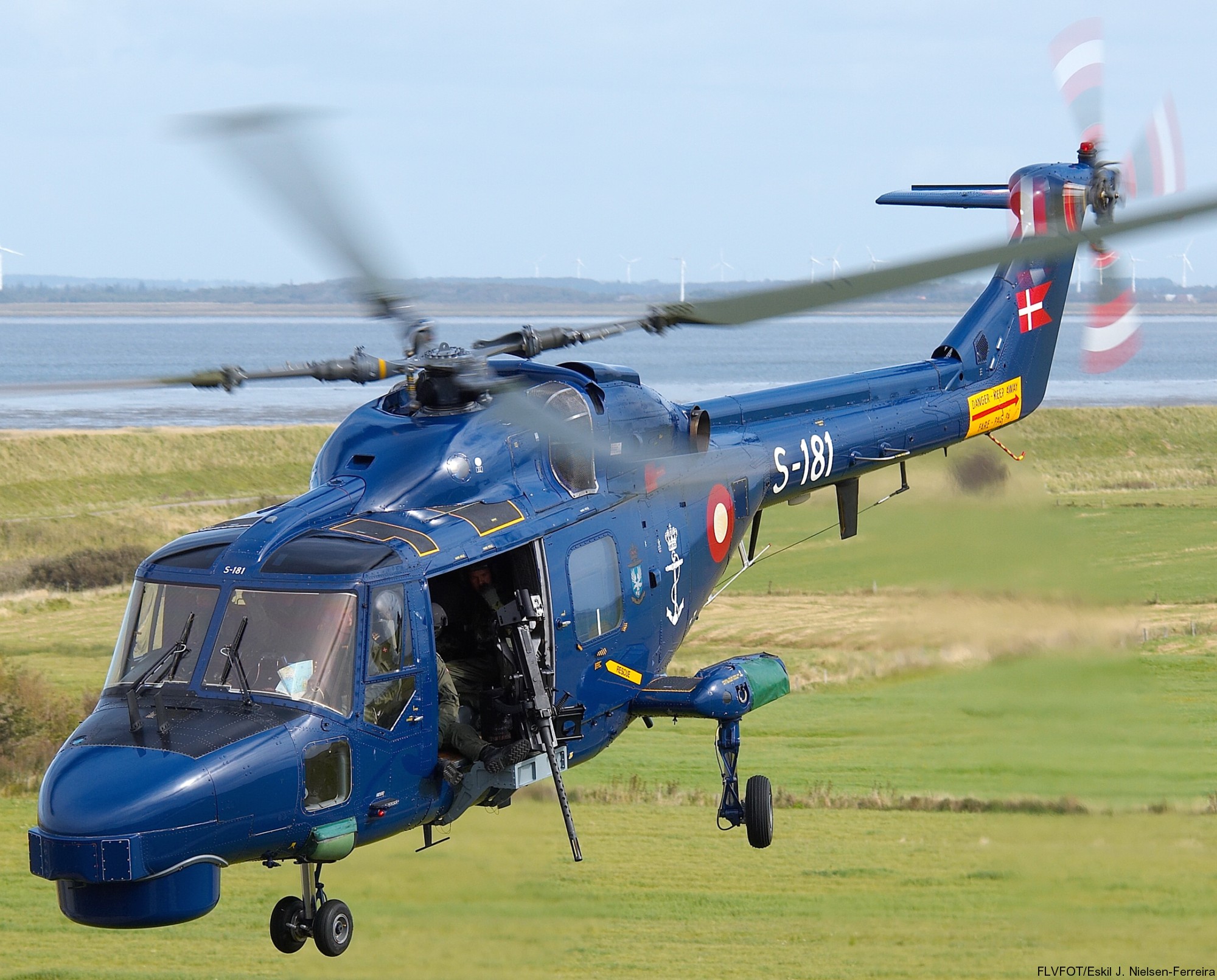 lynx mk.80 mk.90b helicopter westland royal danish navy air force kongelige danske marine flyvevabnet s-181 06