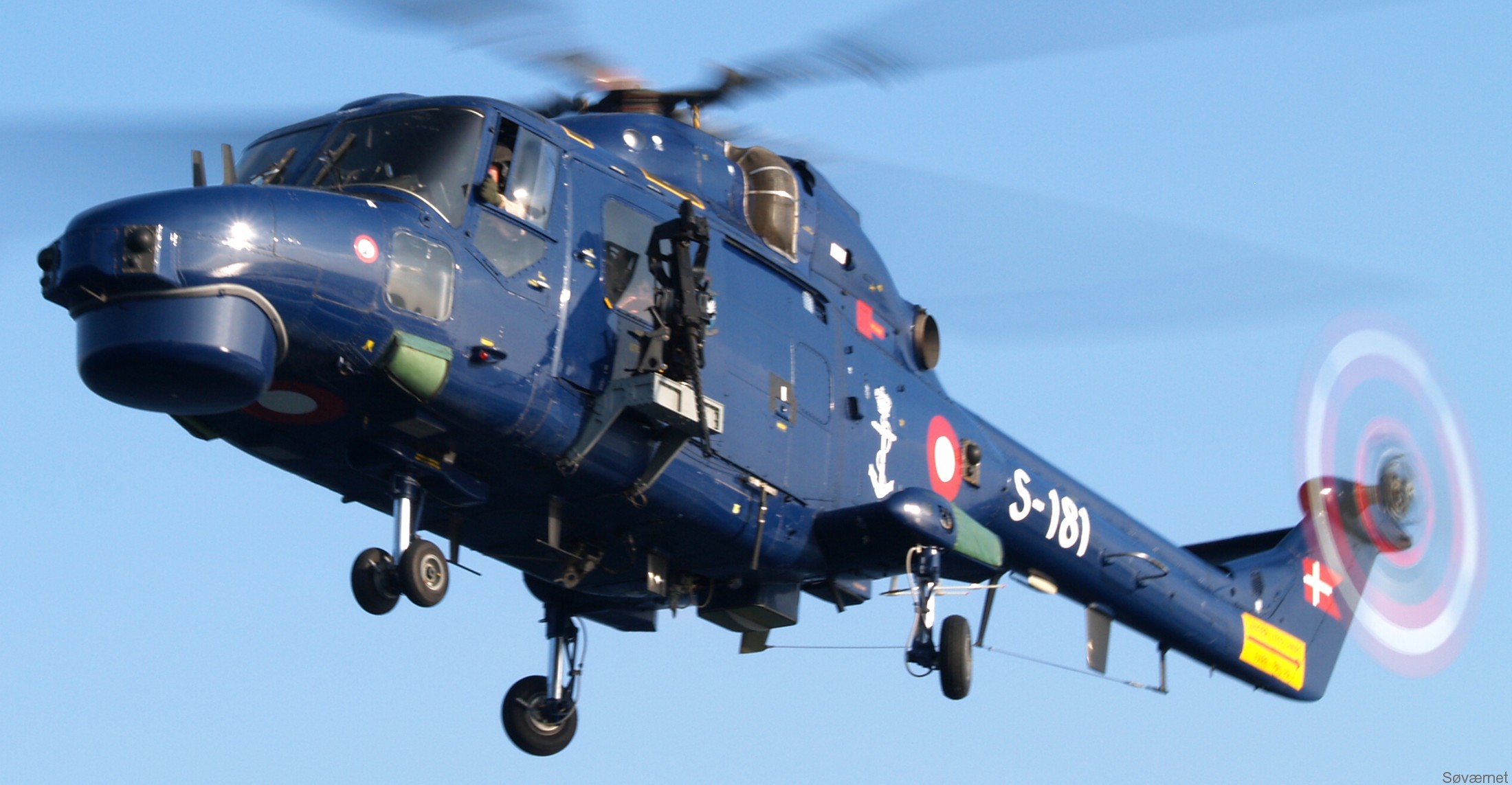 lynx mk.80 mk.90b helicopter westland royal danish navy air force kongelige danske marine flyvevabnet s-181 16
