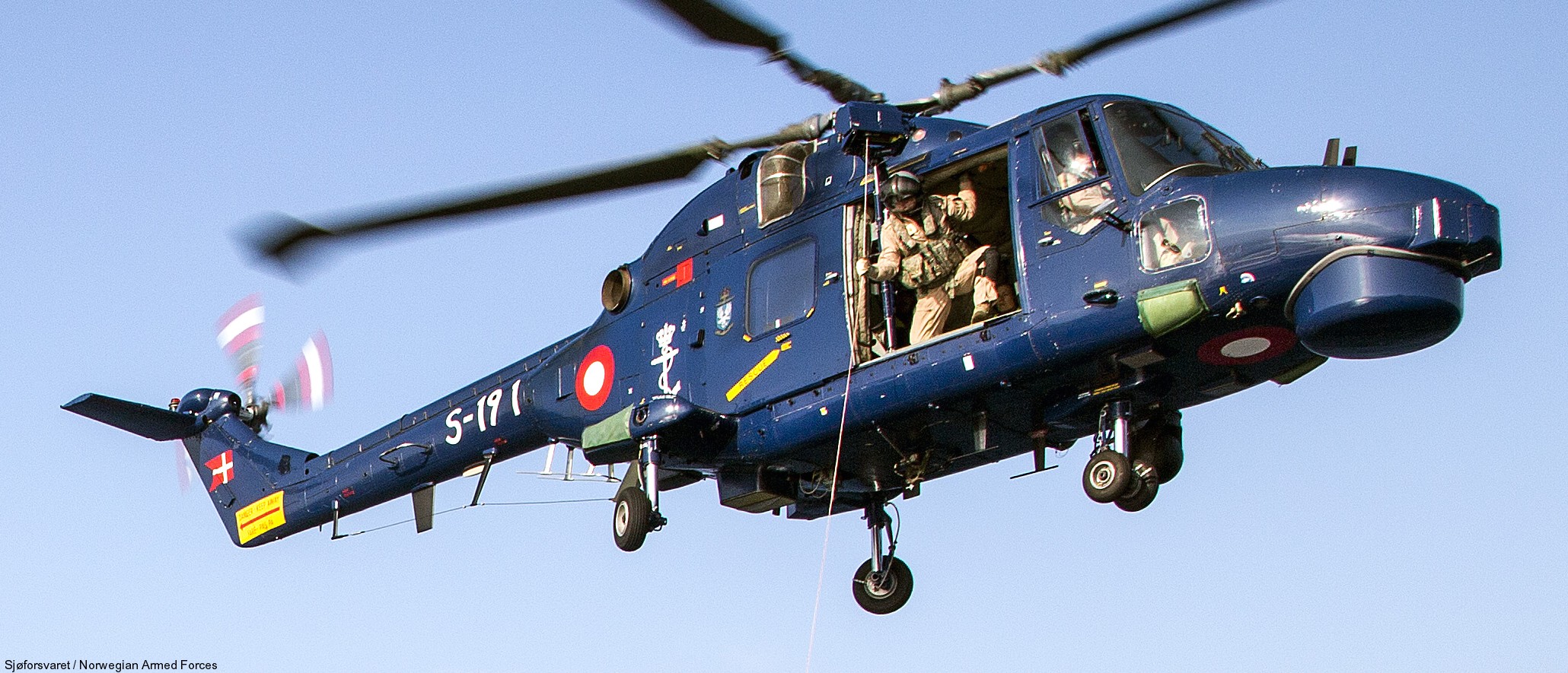 lynx mk.80 mk.90b helicopter westland royal danish navy air force kongelige danske marine flyvevabnet s-191 08