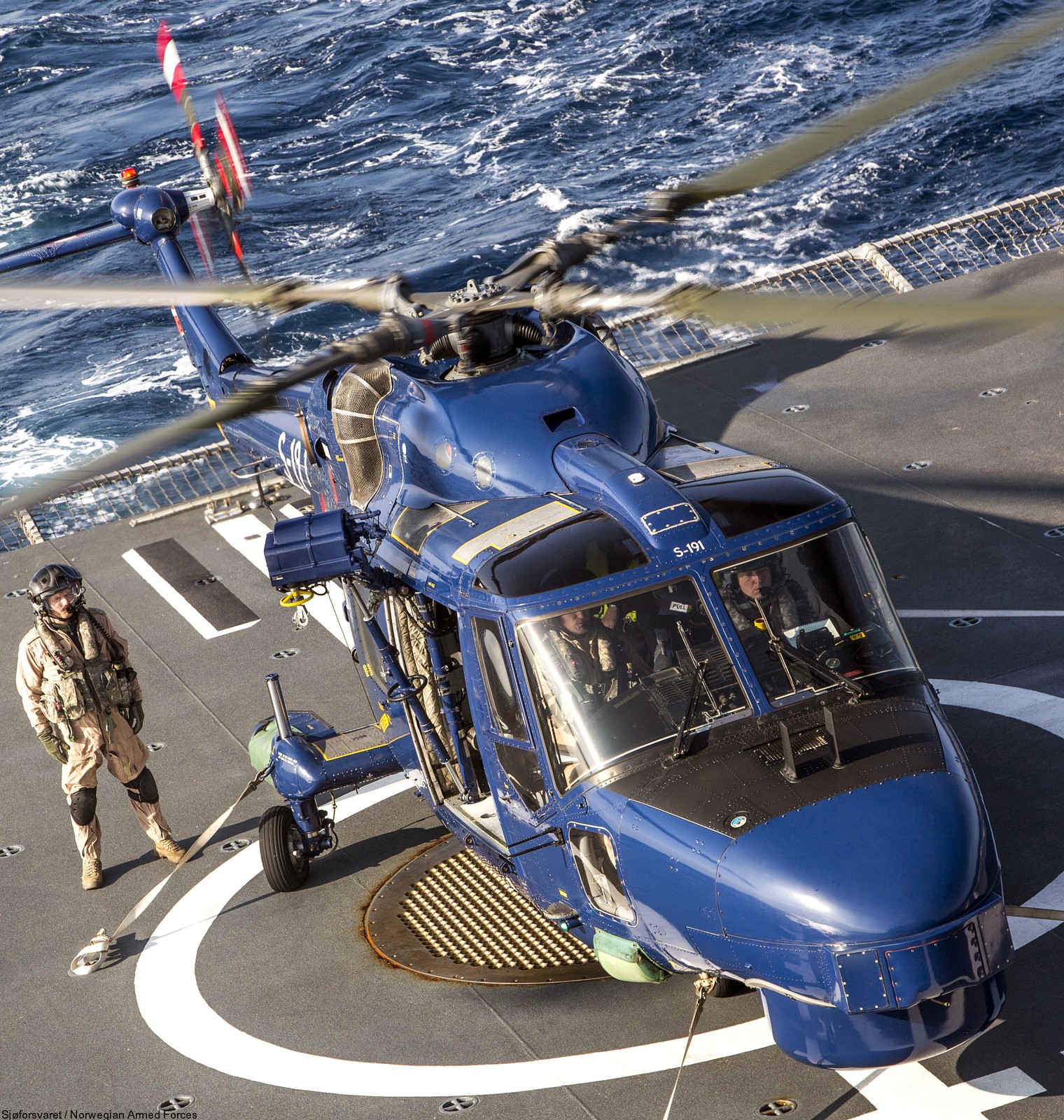 lynx mk.80 mk.90b helicopter westland royal danish navy air force kongelige danske marine flyvevabnet s-191 10