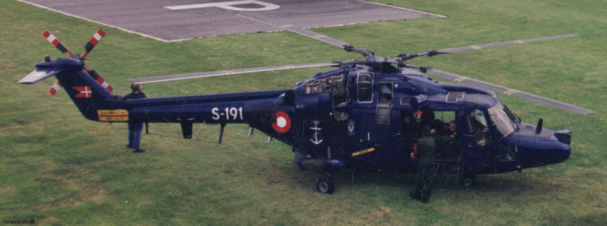lynx mk.80 mk.90b helicopter westland royal danish navy air force kongelige danske marine flyvevabnet s-191 11