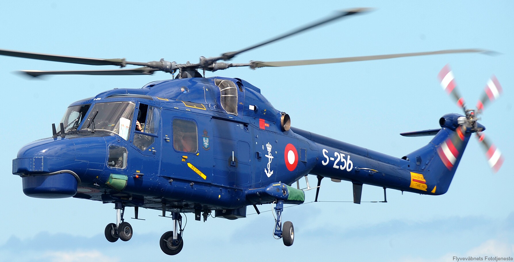 lynx mk.80 mk.90b helicopter westland royal danish navy air force kongelige danske marine flyvevabnet s-256 02