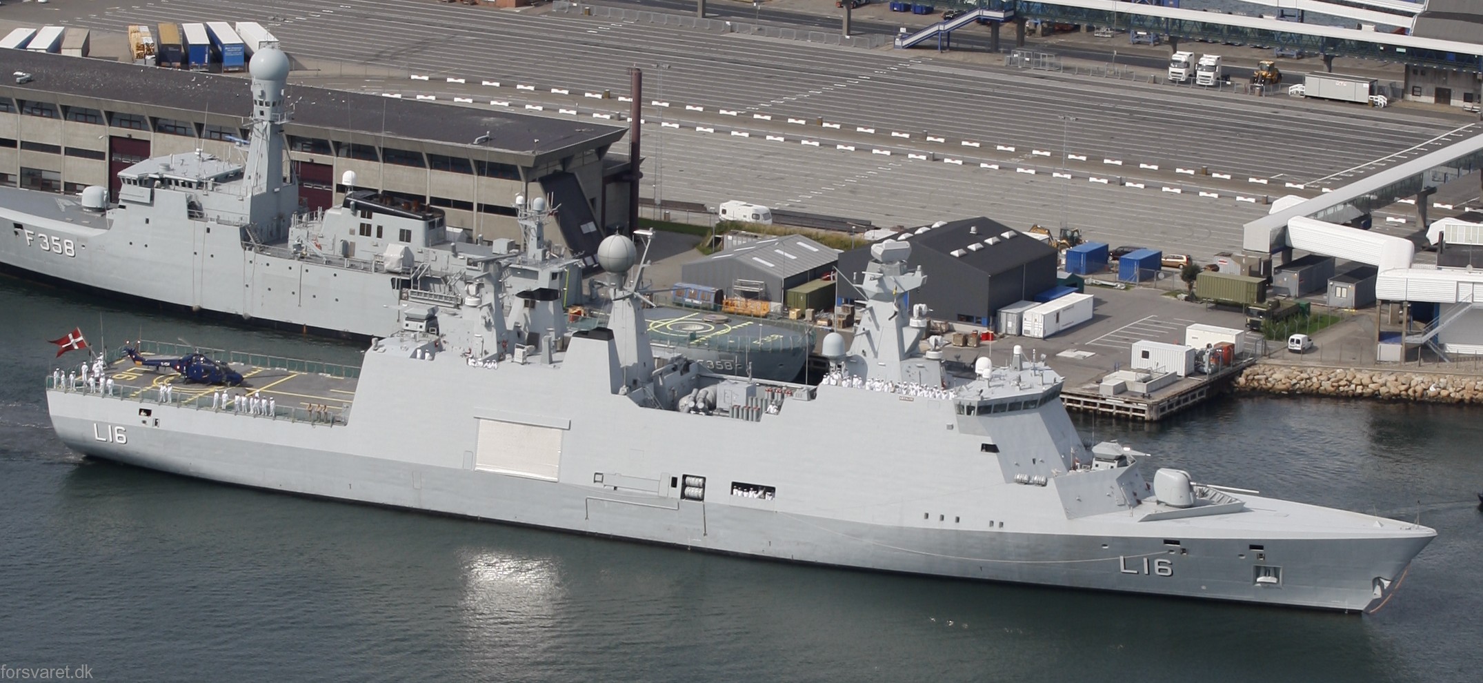 l-16 hdms absalon command support ship frigate royal danish navy 14
