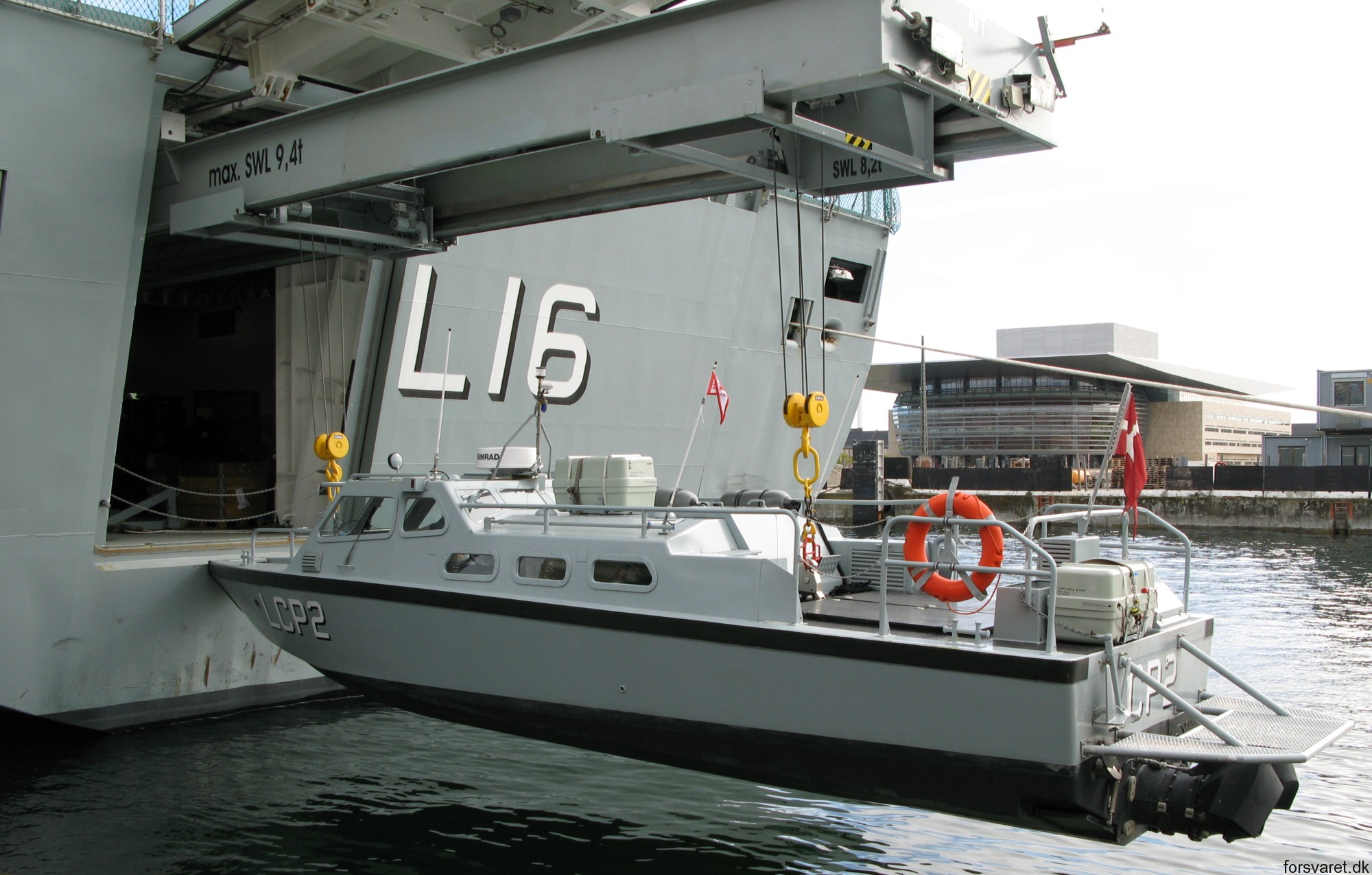 l-16 hdms absalon command support ship frigate f-341 royal danish navy 73a storebro sb90e landing craft personnel