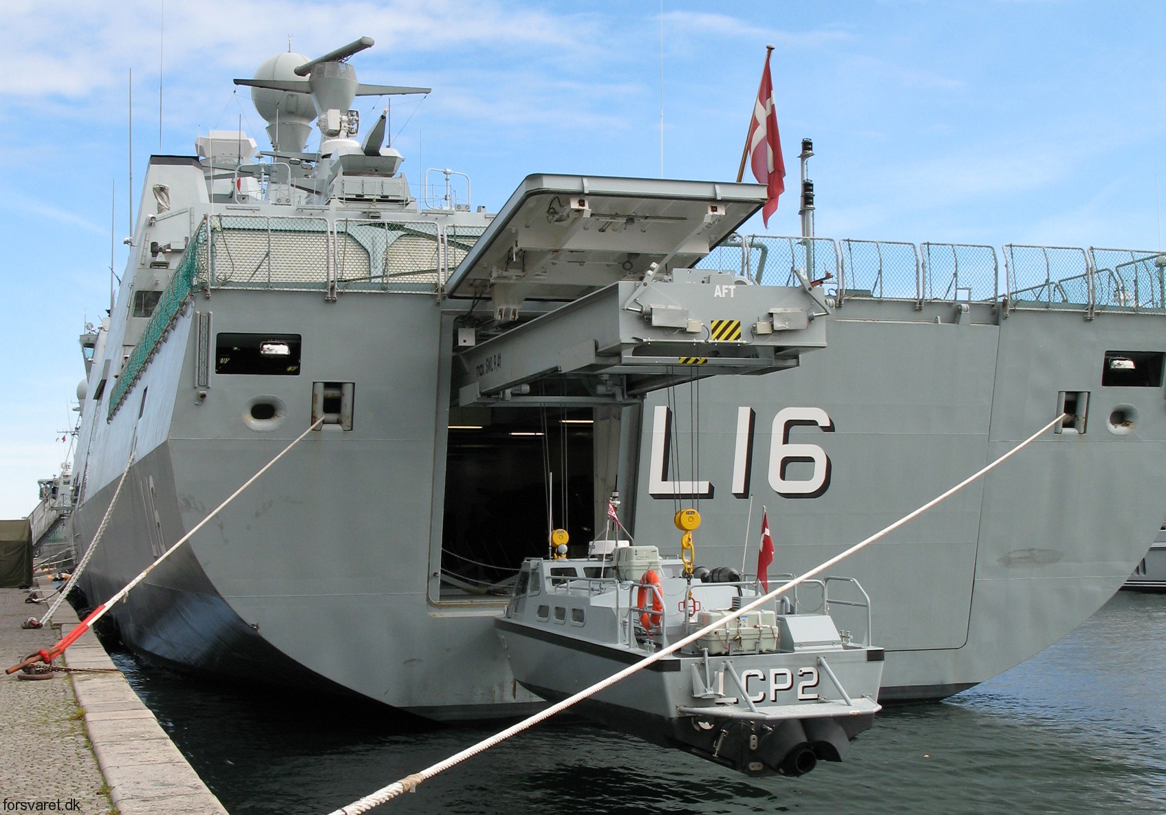 l-16 hdms absalon command support ship frigate f-341 royal danish navy 76