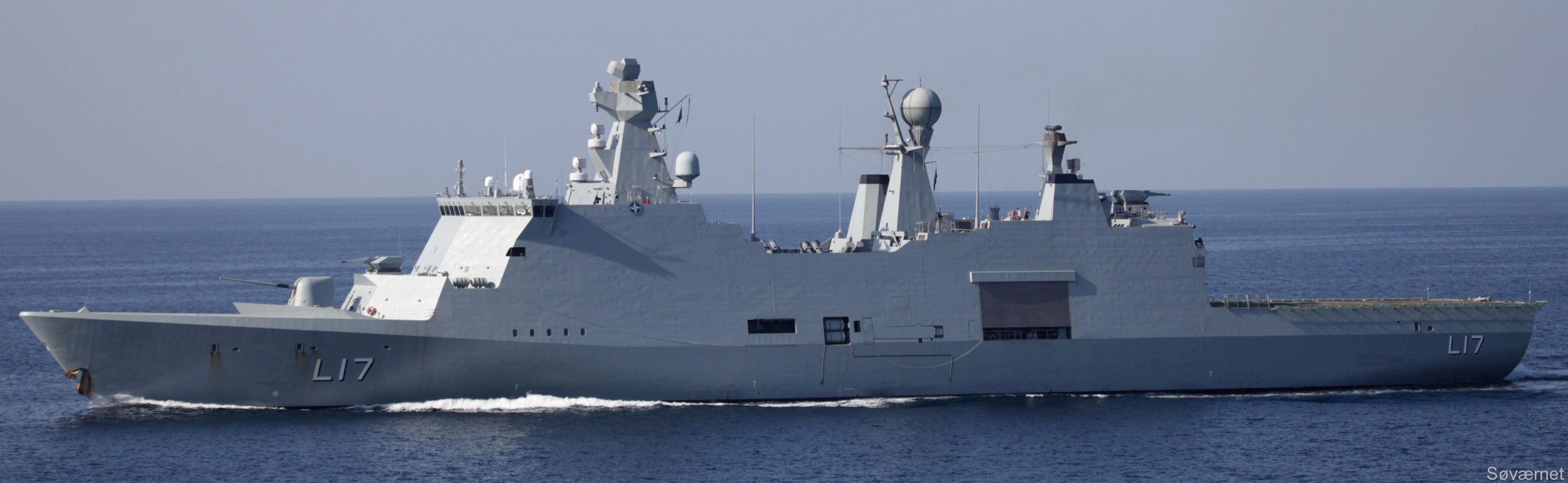 f-342 hdms esbern snare l-17 frigate command support ship royal danish navy 48