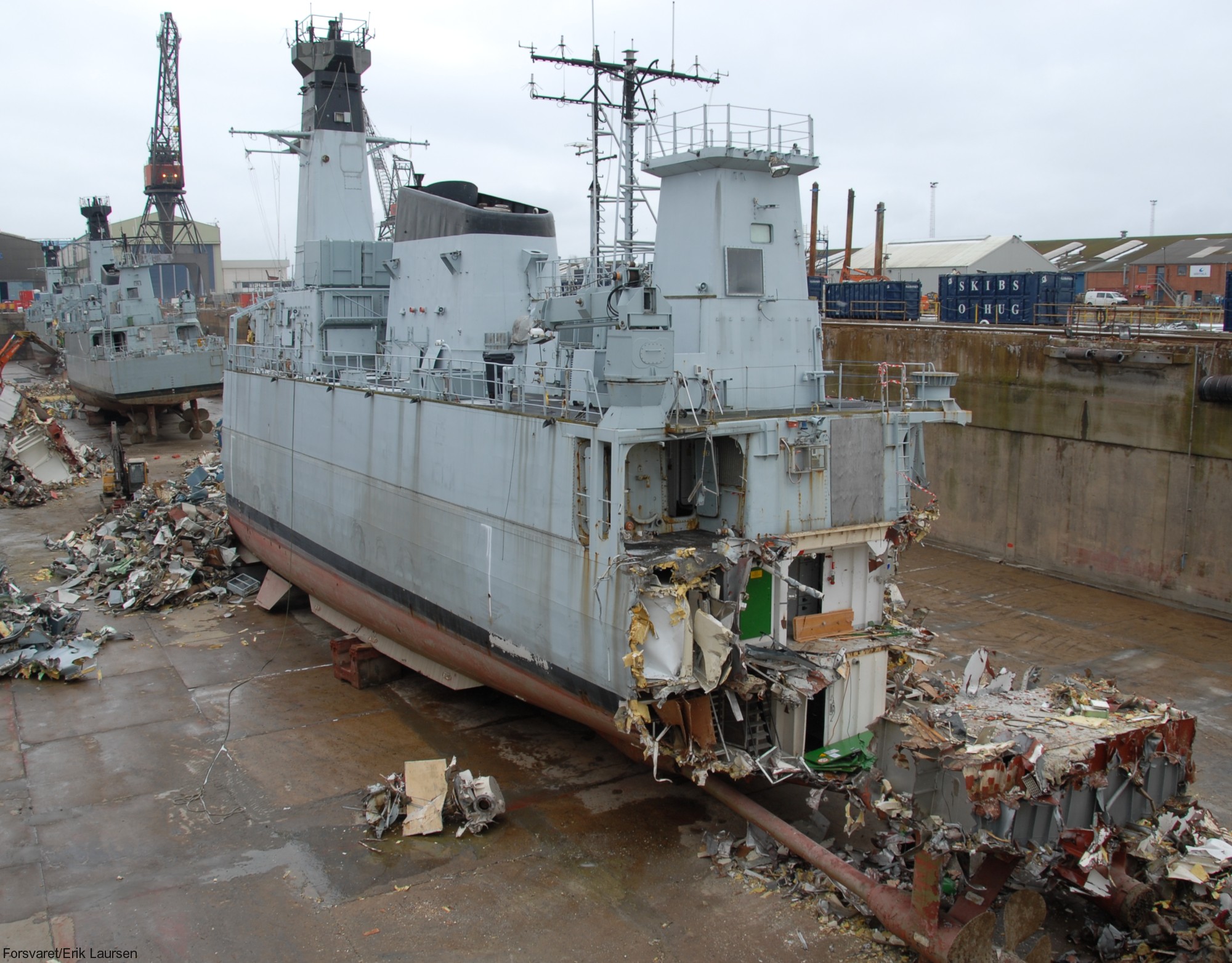 f-354 hdms niels juel class corvette royal danish navy kongelige danske marine kdm 06 scrapping lindo shipyard