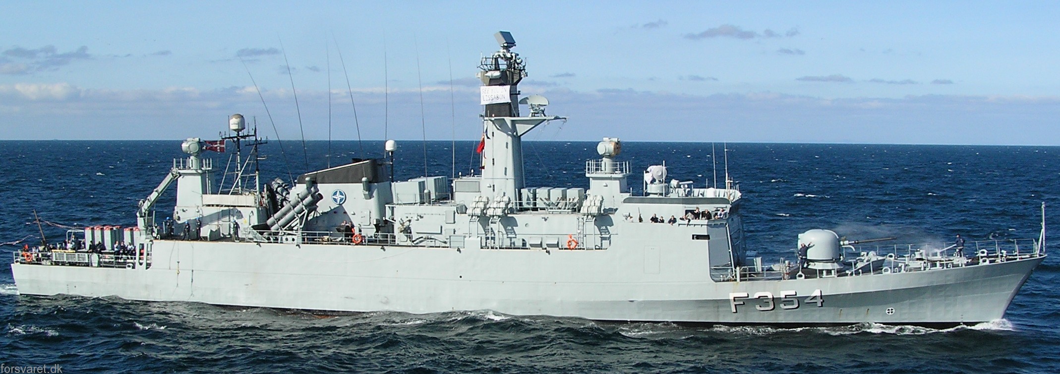 f-354 hdms niels juel class corvette royal danish navy kongelige danske marine kdm 113