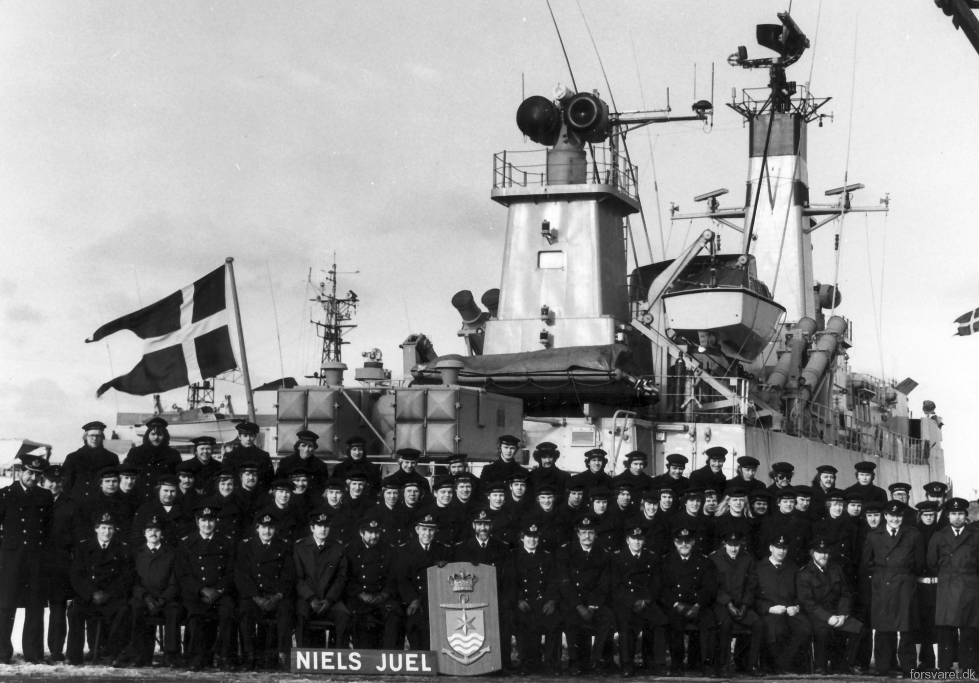 f-354 hdms niels juel class corvette royal danish navy kongelige danske marine kdm 63