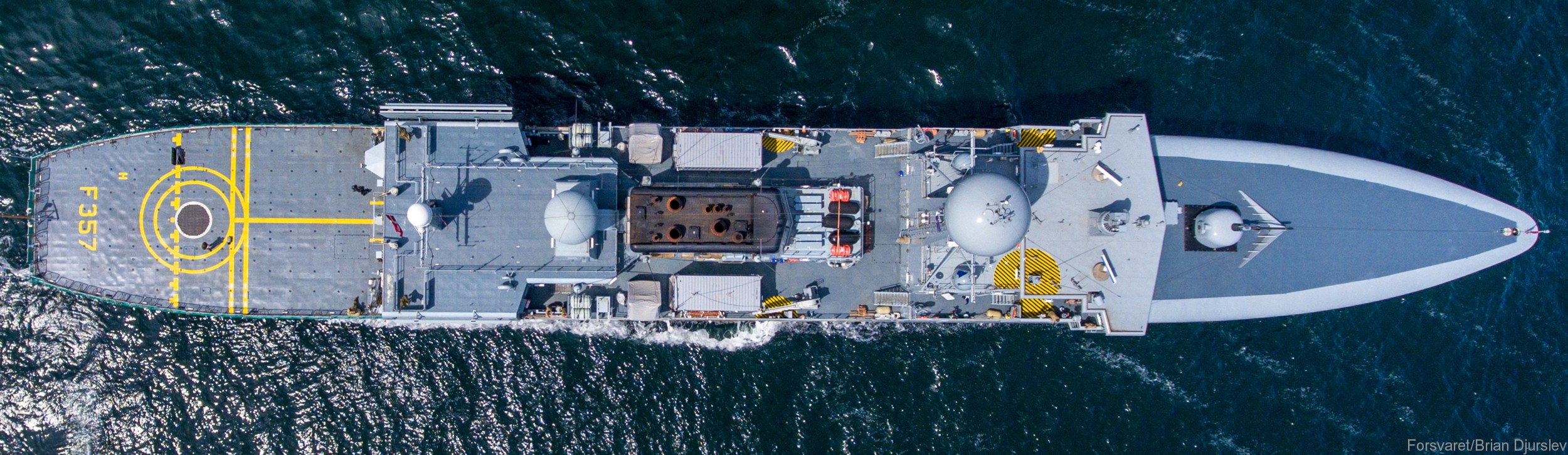 f-357 hdms thetis ocean patrol frigate royal danish navy kongelige danske marine inspektionsskibet 06