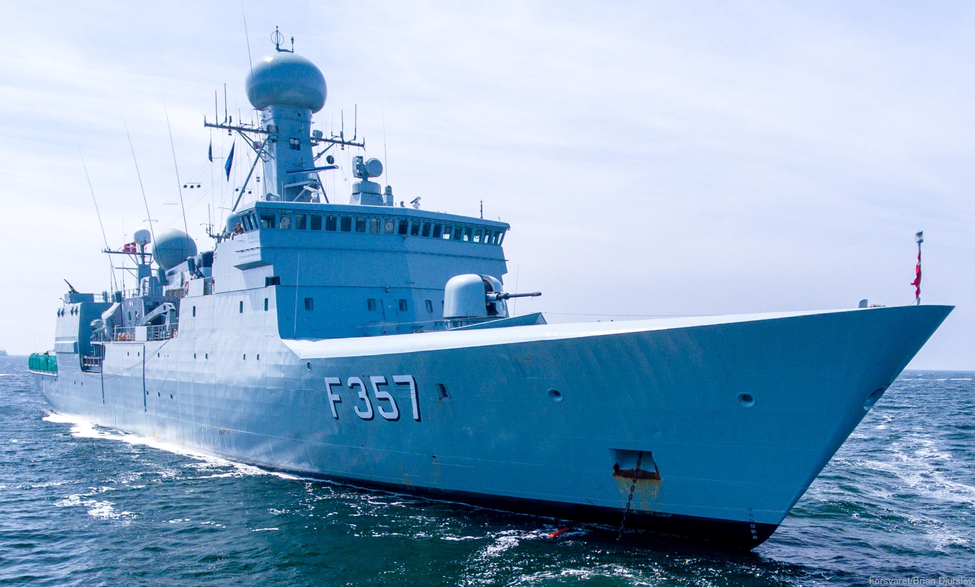 f-357 hdms thetis ocean patrol frigate royal danish navy kongelige danske marine inspektionsskibet 07
