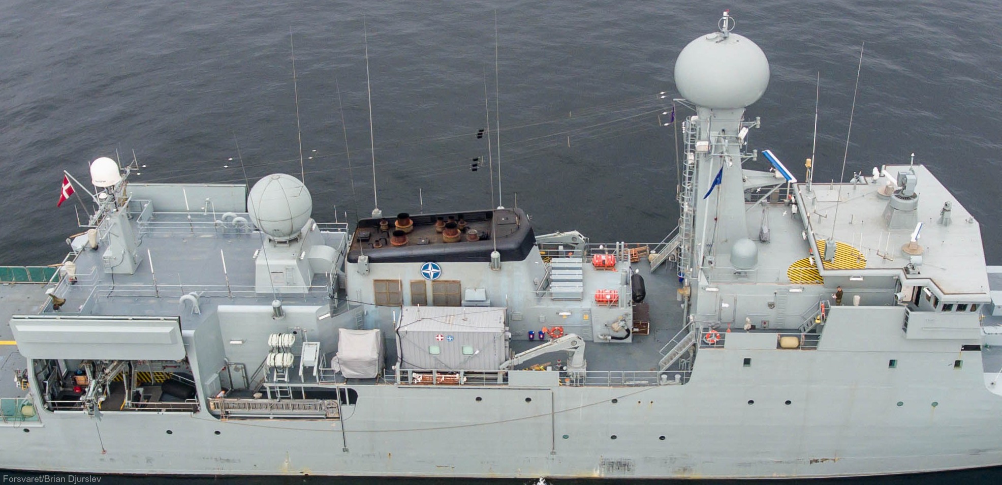 f-357 hdms thetis ocean patrol frigate royal danish navy kongelige danske marine inspektionsskibet 09a