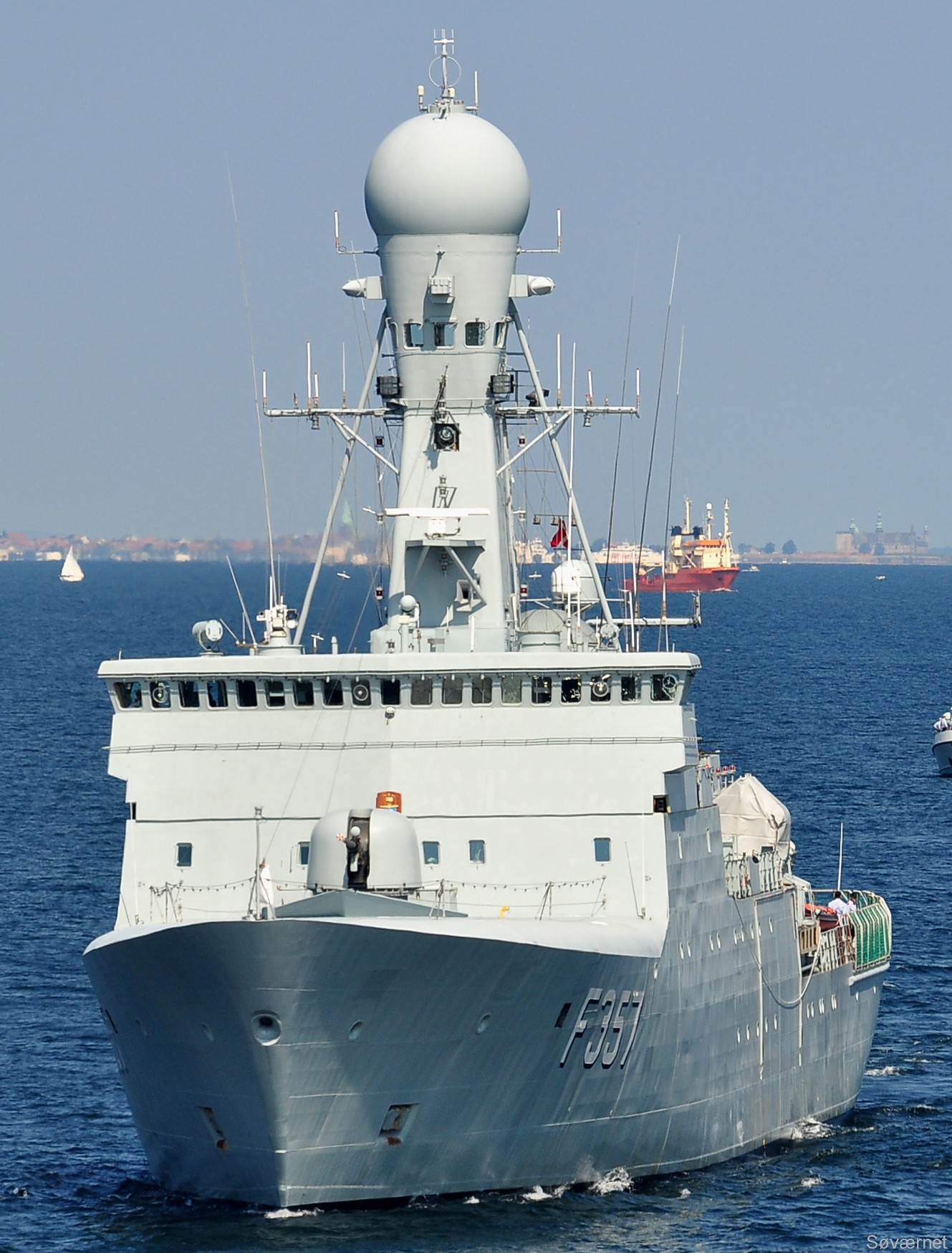 f-357 hdms thetis ocean patrol frigate royal danish navy kongelige danske marine inspektionsskibet 41