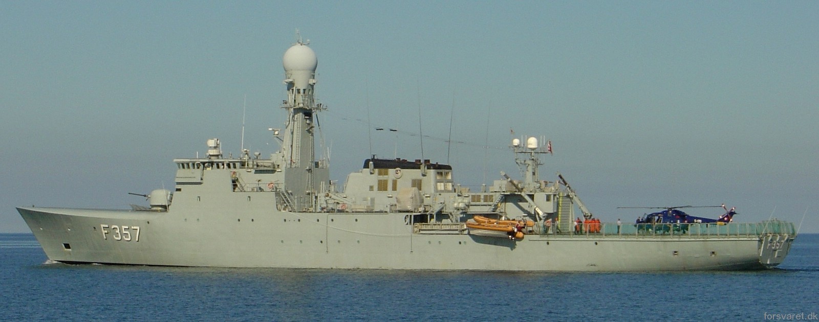 f-357 hdms thetis ocean patrol frigate royal danish navy kongelige danske marine inspektionsskibet 66