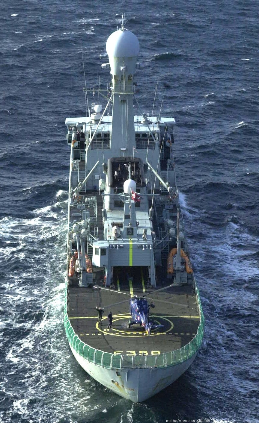 f-358 hdms triton thetis class ocean patrol frigate royal danish navy kongelige danske marine kdm inspektionsskibet 27
