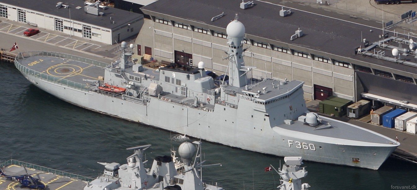 f-360 hdms hvidbjornen thetis class ocean patrol frigate royal danish navy kongelige danske marine kdm inspektionsskibet 34