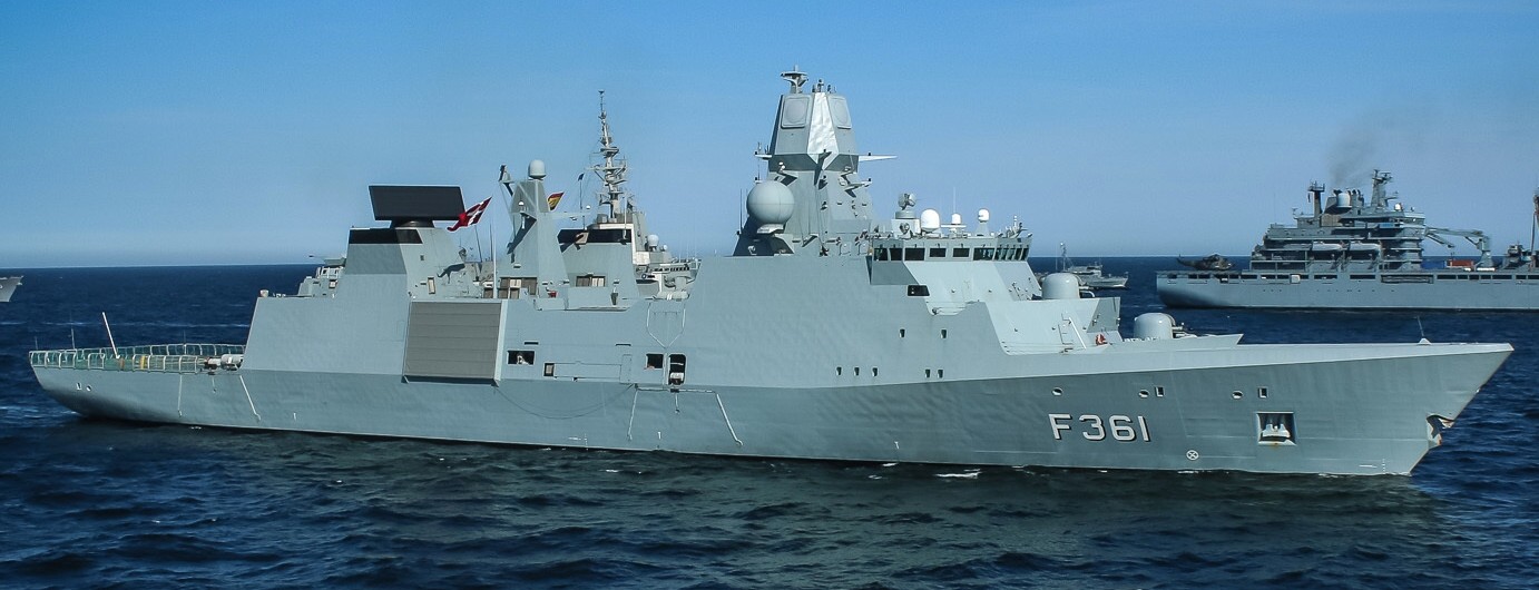 f-361 hdms iver huitfeldt class guided missile frigate ffg royal danish navy 02