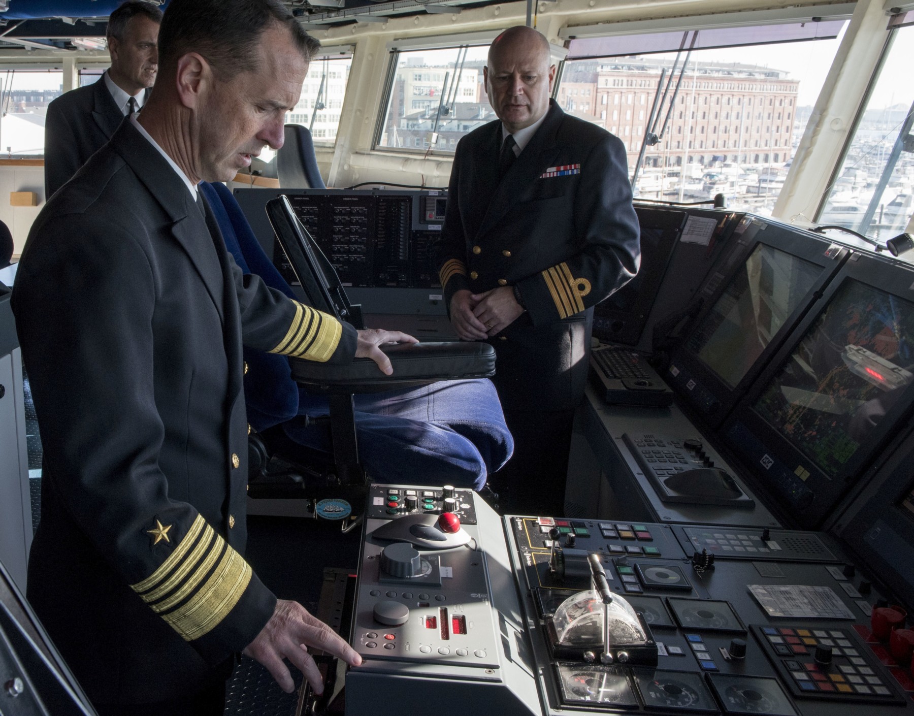 f-362 hdms peter willemoes iver huitfeldt class guided missile frigate ffg royal danish navy 14 bridge helm steering