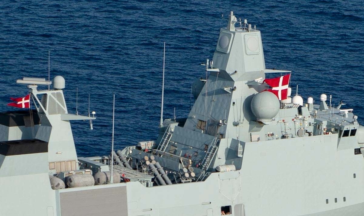 f-363 hdms niels juel iver huitfeldt class guided missile frigate ffg royal danish navy 13a harpoon rim-66 sm-2mr standard rim-162 essm sam ssm