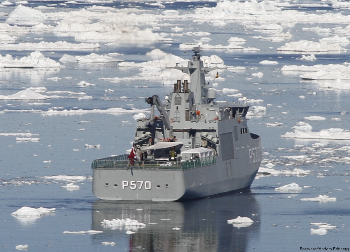 p-570 hdms knud rasmussen class offshore patrol vessel royal danish navy inspektionsfartøj 19 arctic