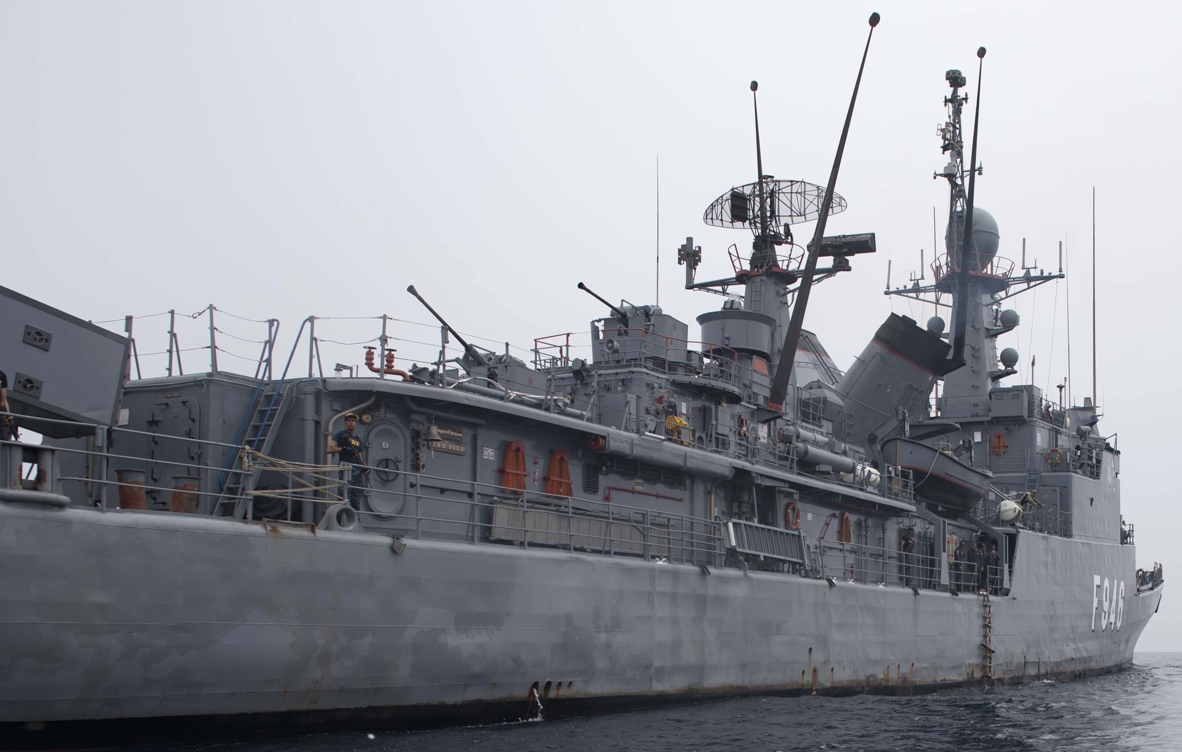 f-946 ens el suez descubierta class corvette egyptian naval force navy 04