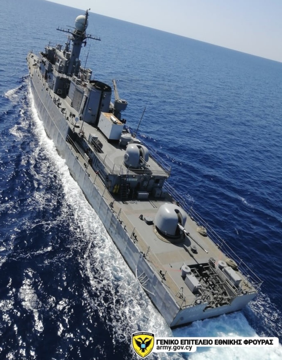 f-1000 ens shabab misr pohang class patrol corvette egyptian naval force 05
