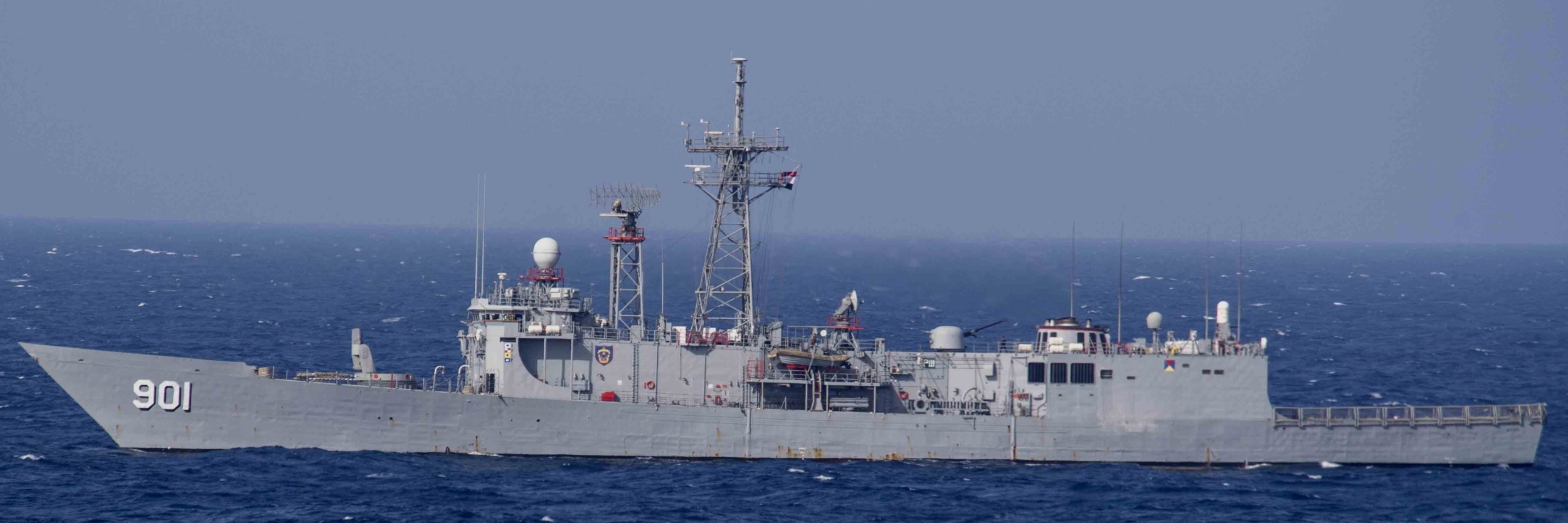 f-901 ens sharm el-sheik perry class frigate egyptian naval force navy 05