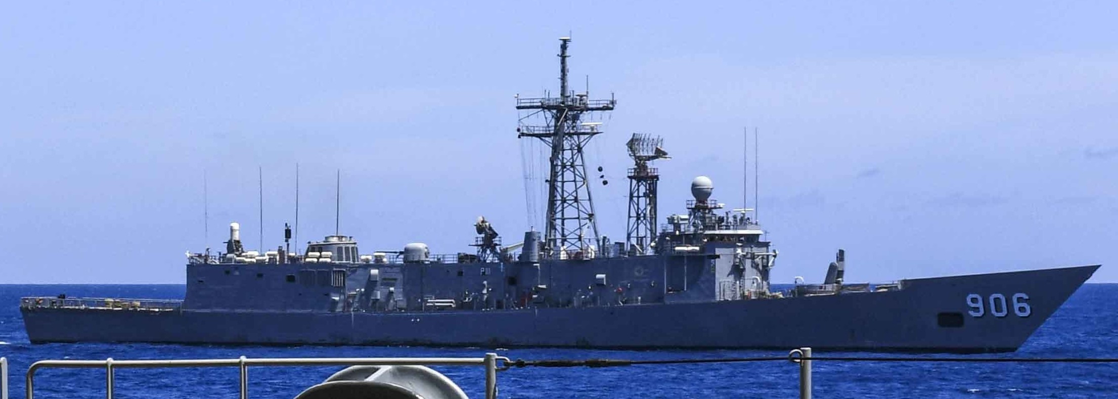 f-906 ens toushka perry class frigate egyptian naval force navy 02