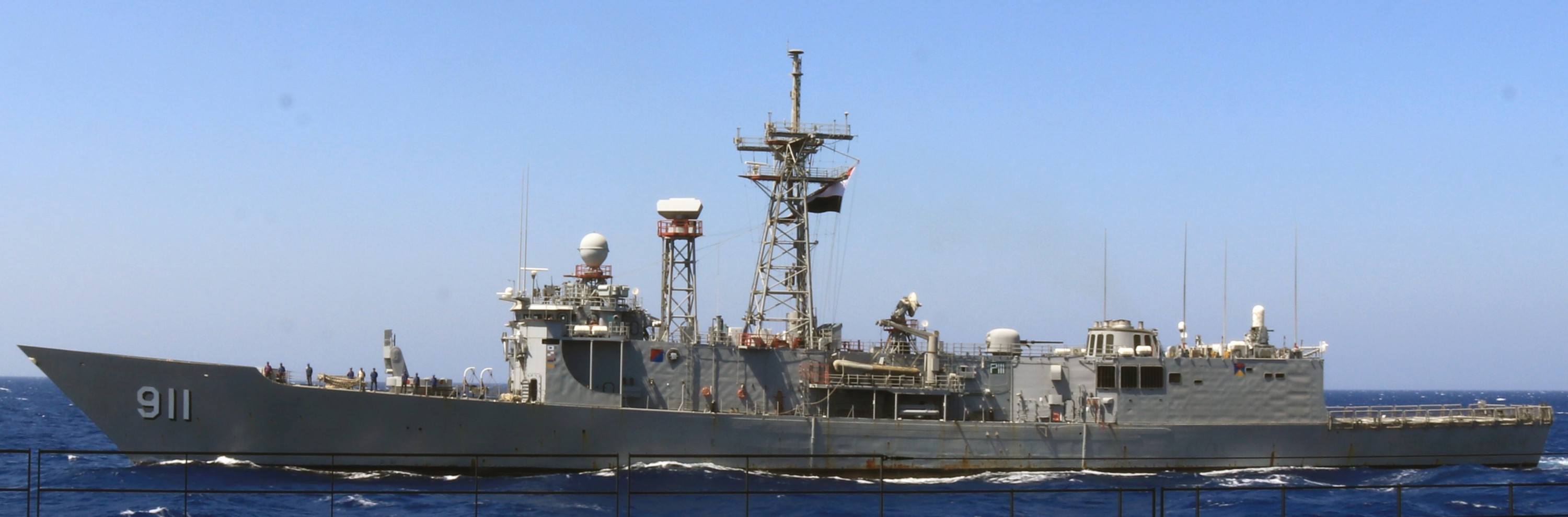 f-911 ens alexandria perry class frigate egyptian naval force navy 06