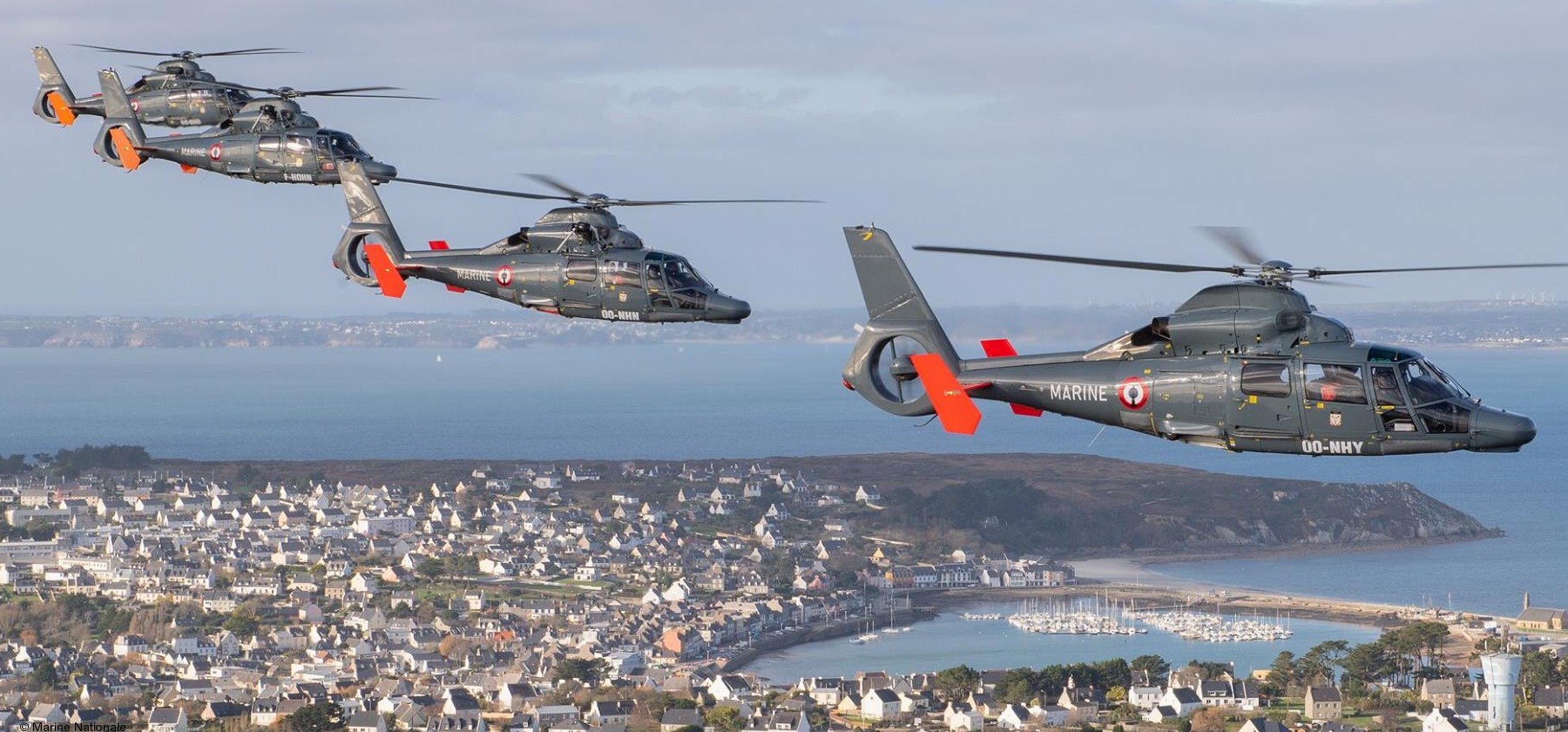 as365n3 dauphin helicopter escadrille 22s french navy marine nationale 11