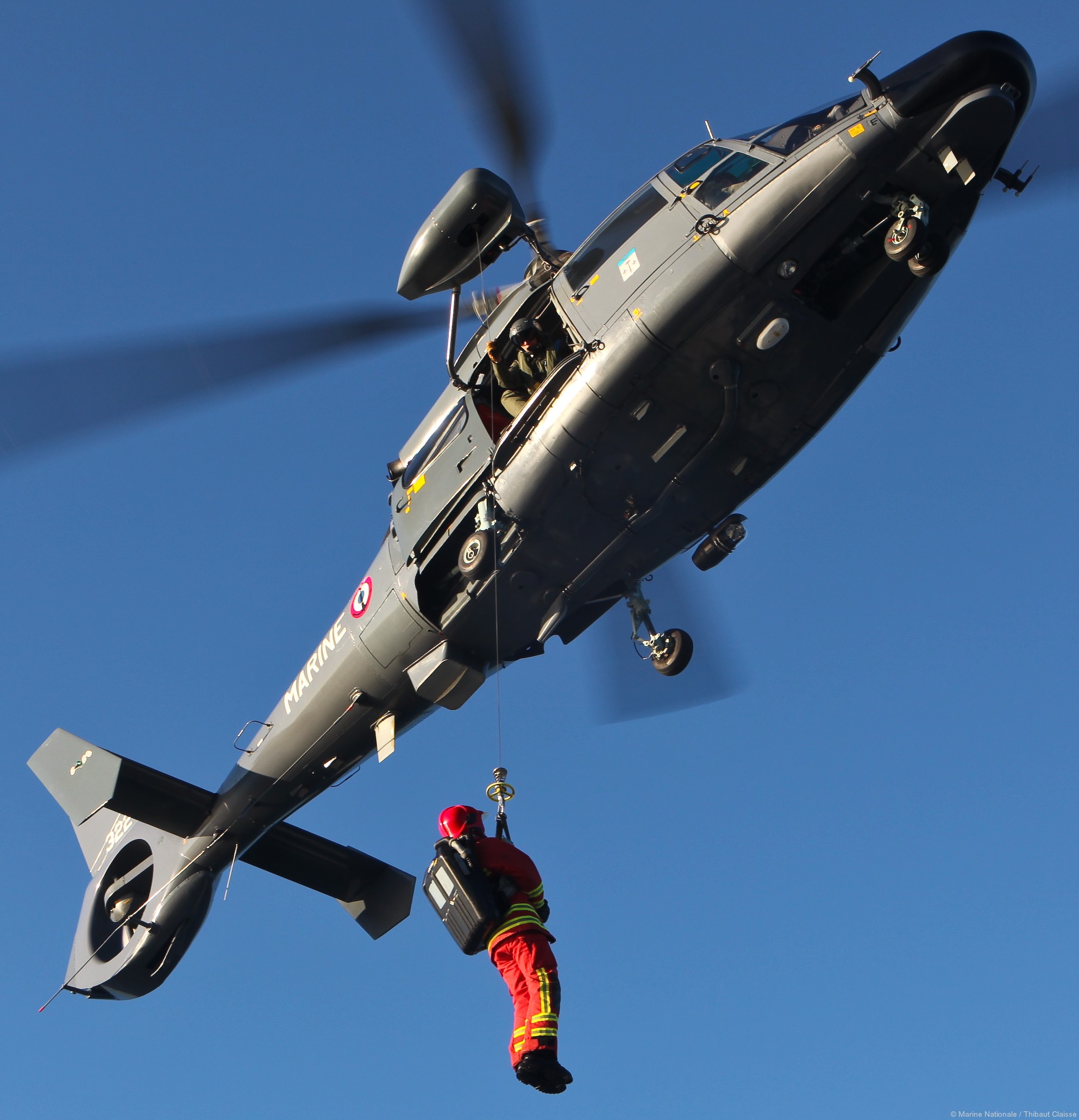 sa365f dauphin helicopter flottille 35f french navy marine nationale 6322 18