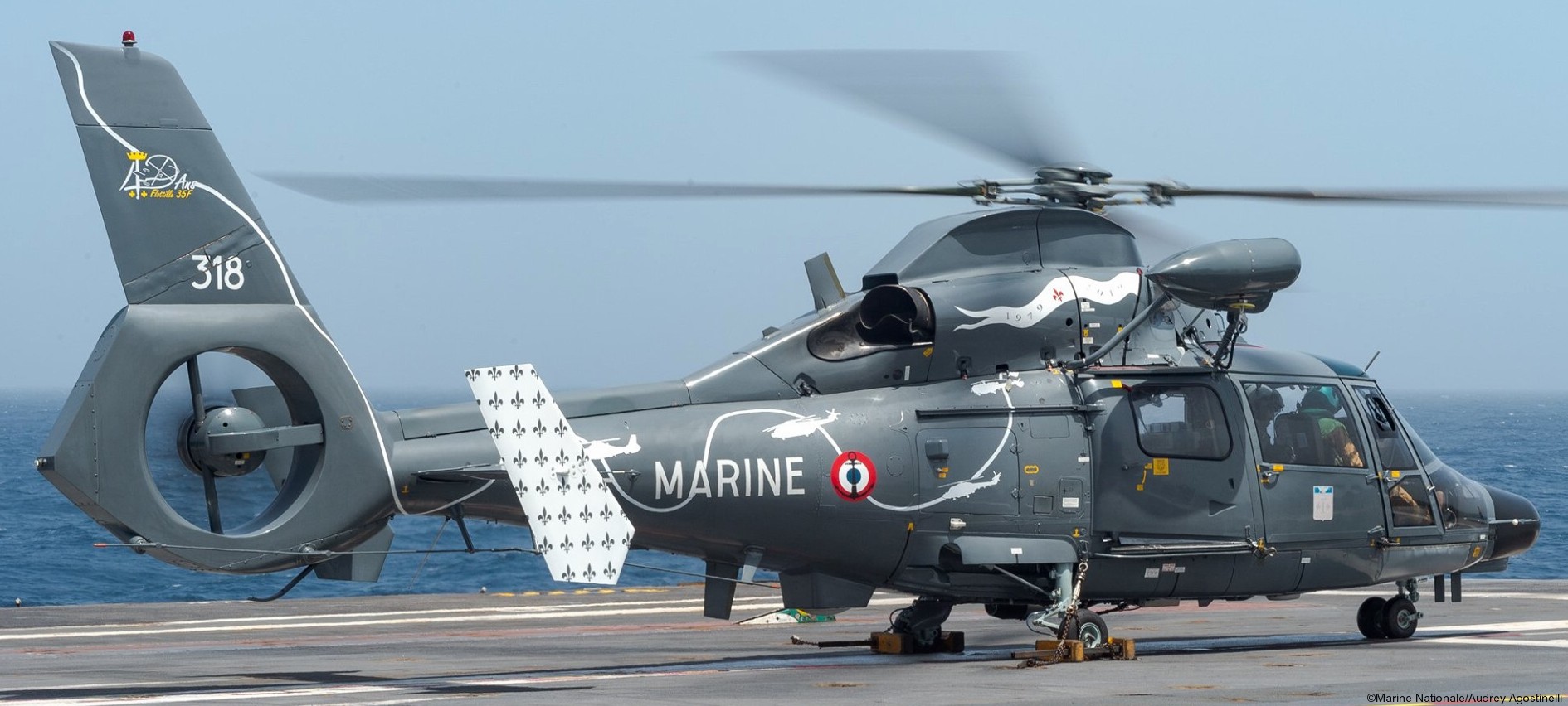 sa365f dauphin helicopter flottille 35f french navy marine nationale 6318 47