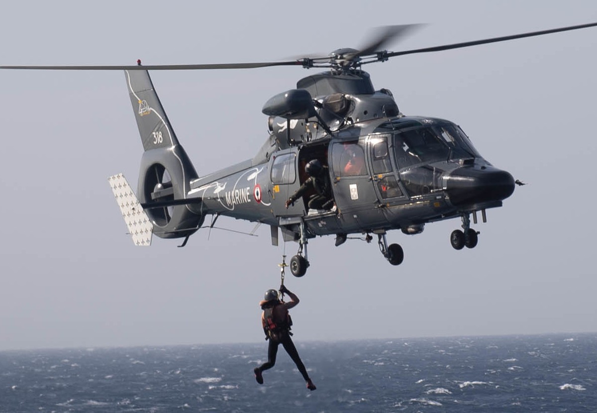 sa365f dauphin helicopter flottille 35f french navy marine nationale 6318 49