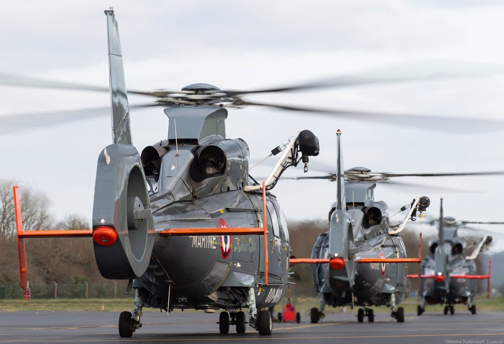as365n3 dauphin helicopter escadrille 22s french navy marine nationale 52