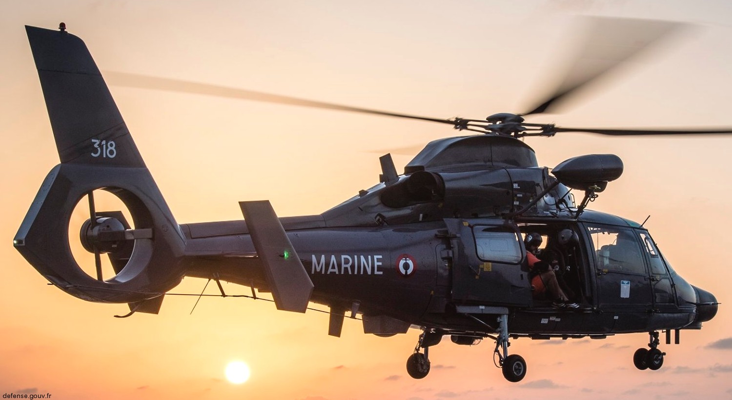 sa365f dauphin helicopter flottille 35f french navy marine nationale 6318 63