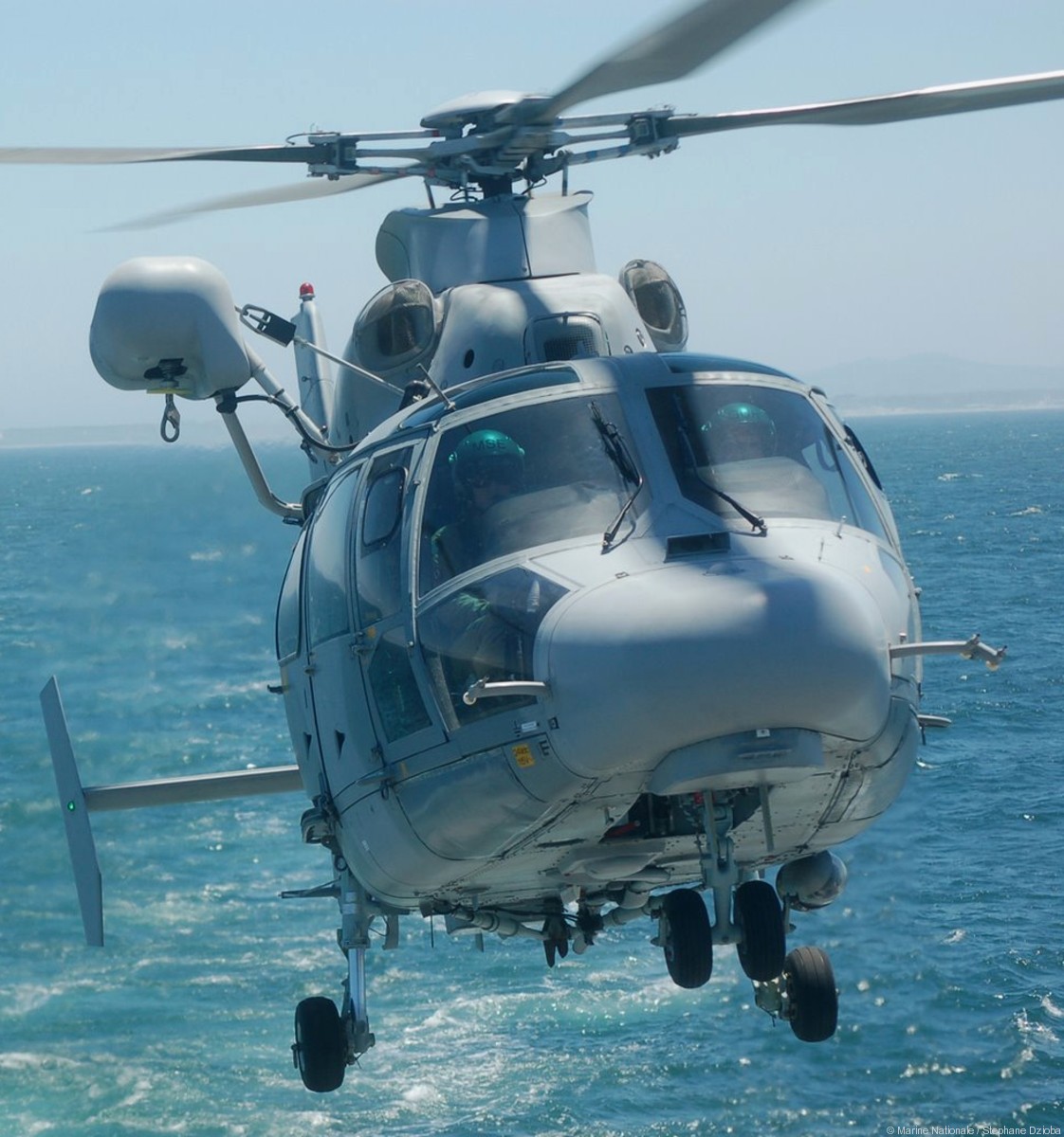 as-565sa panther helicopter french navy marine nationale flottille 36f ban hyeres toulon 21