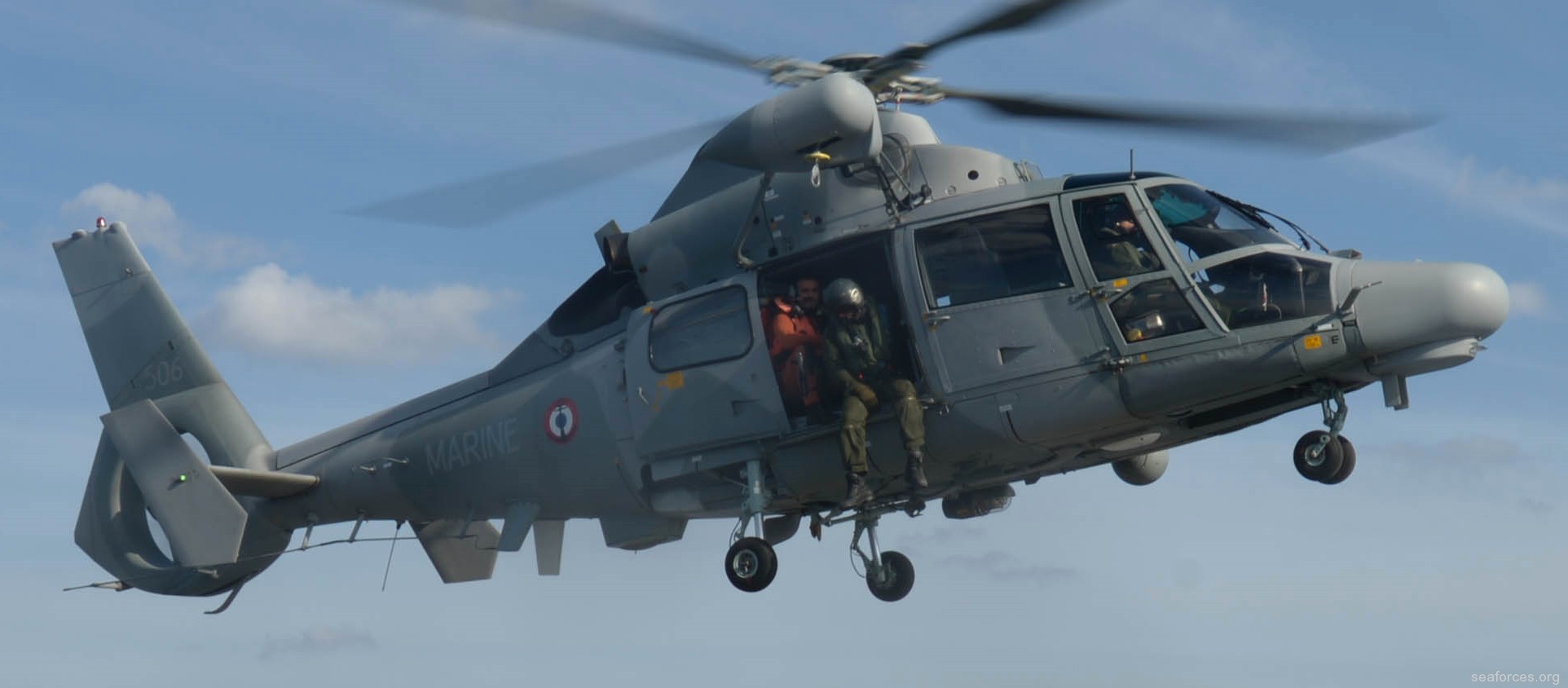 as-565sa panther helicopter french navy marine nationale flottille 36f ban hyeres toulon 506 22