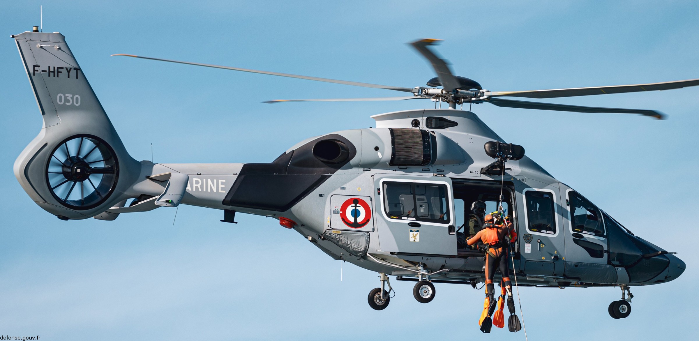 h160b helicopter french navy marine nationale f-hfyt 030 22