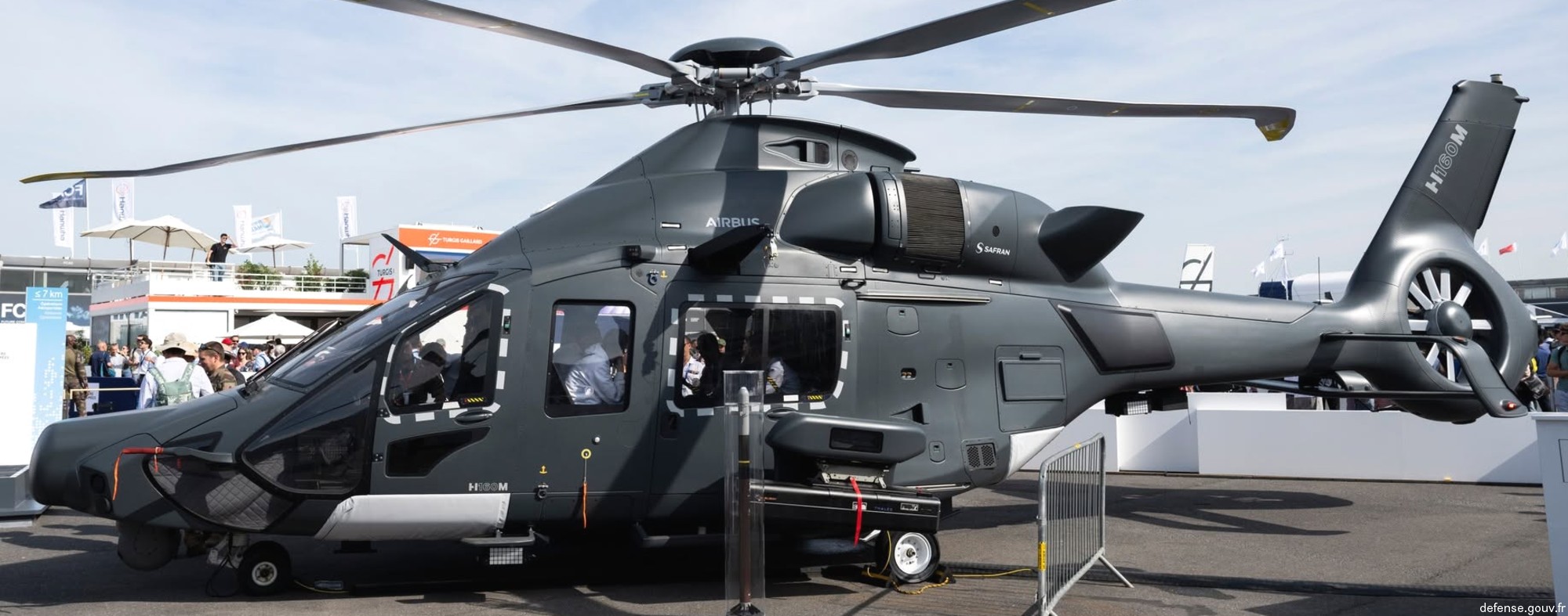 h160m guepard helicopter french navy marine nationale airbus 12