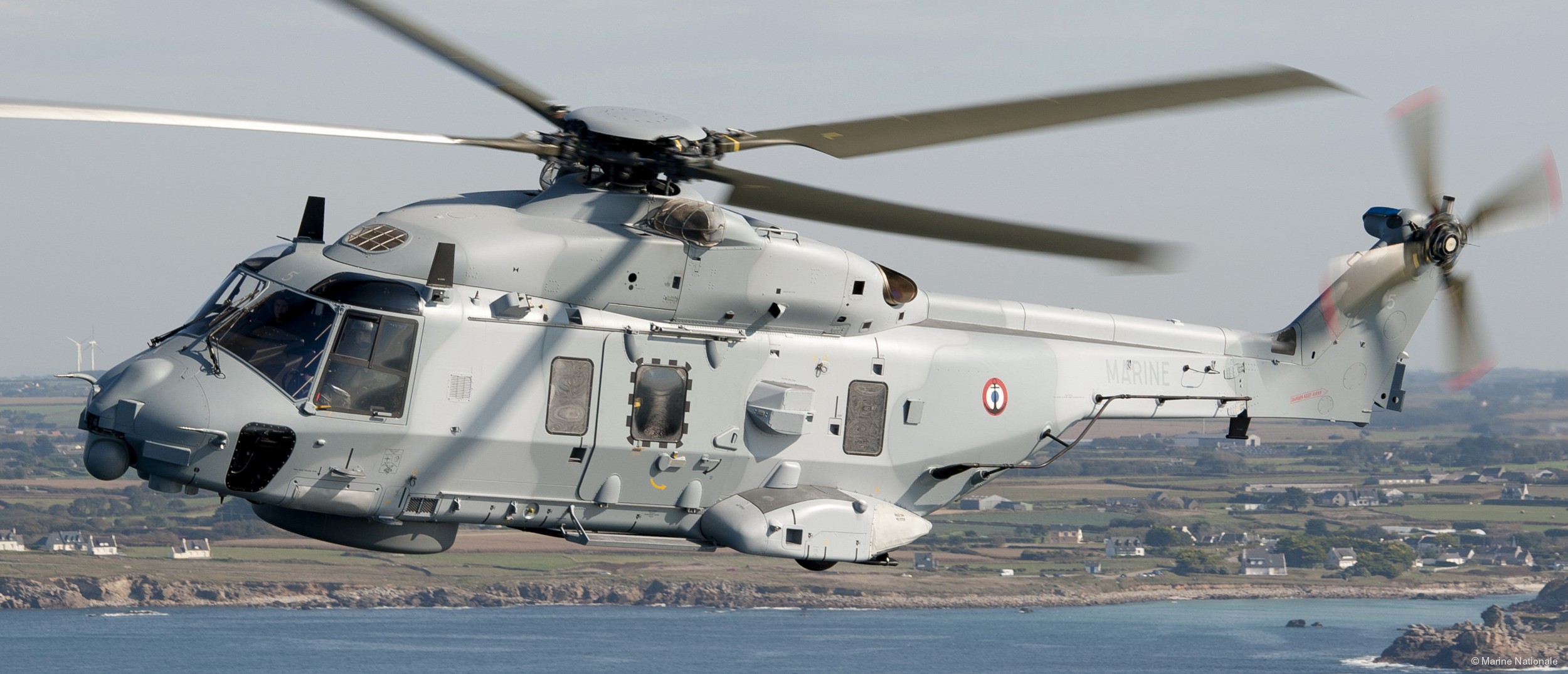 nh90 caiman helicopter french navy nfh marine nationale nhindustries 31 33 flottille