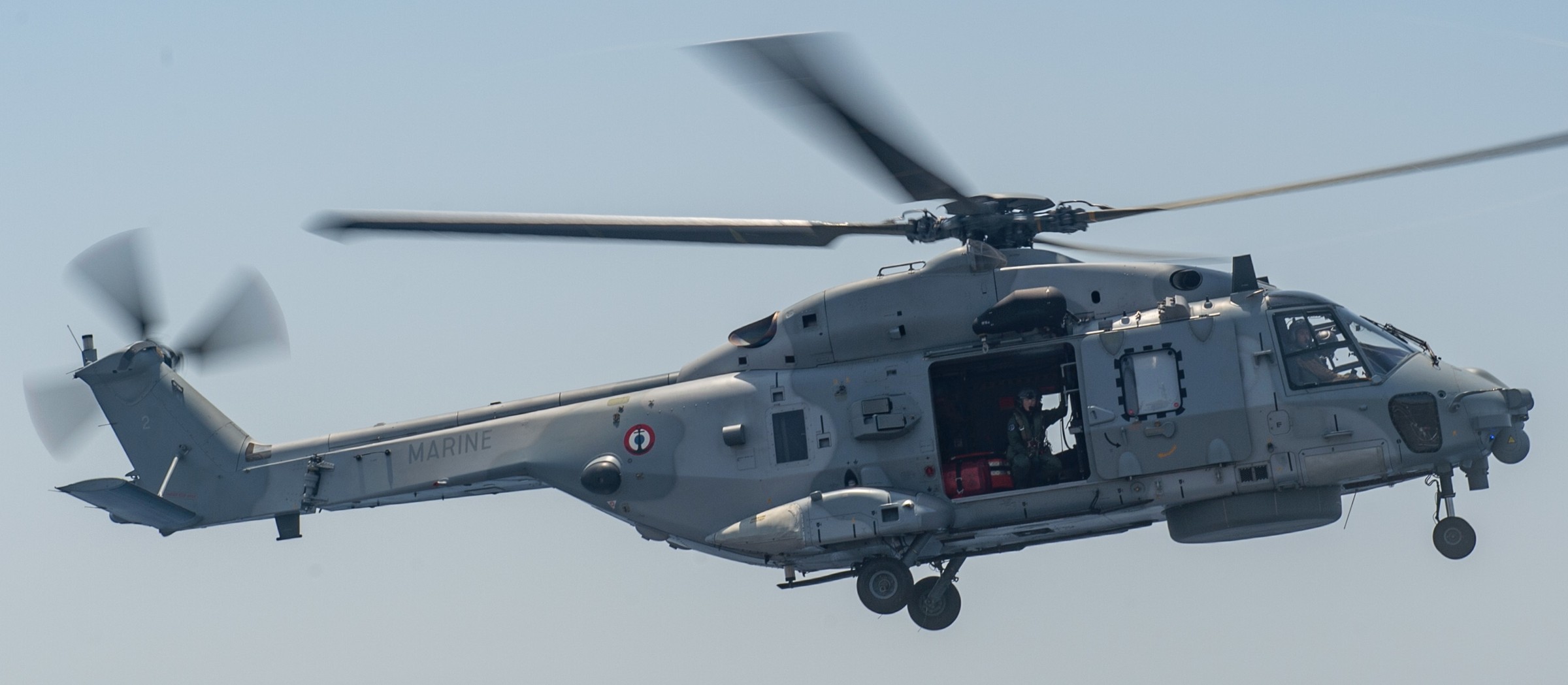 nh90 caiman nfh helicopter french navy marine nationale aeronavale flottille 31f 33f 45
