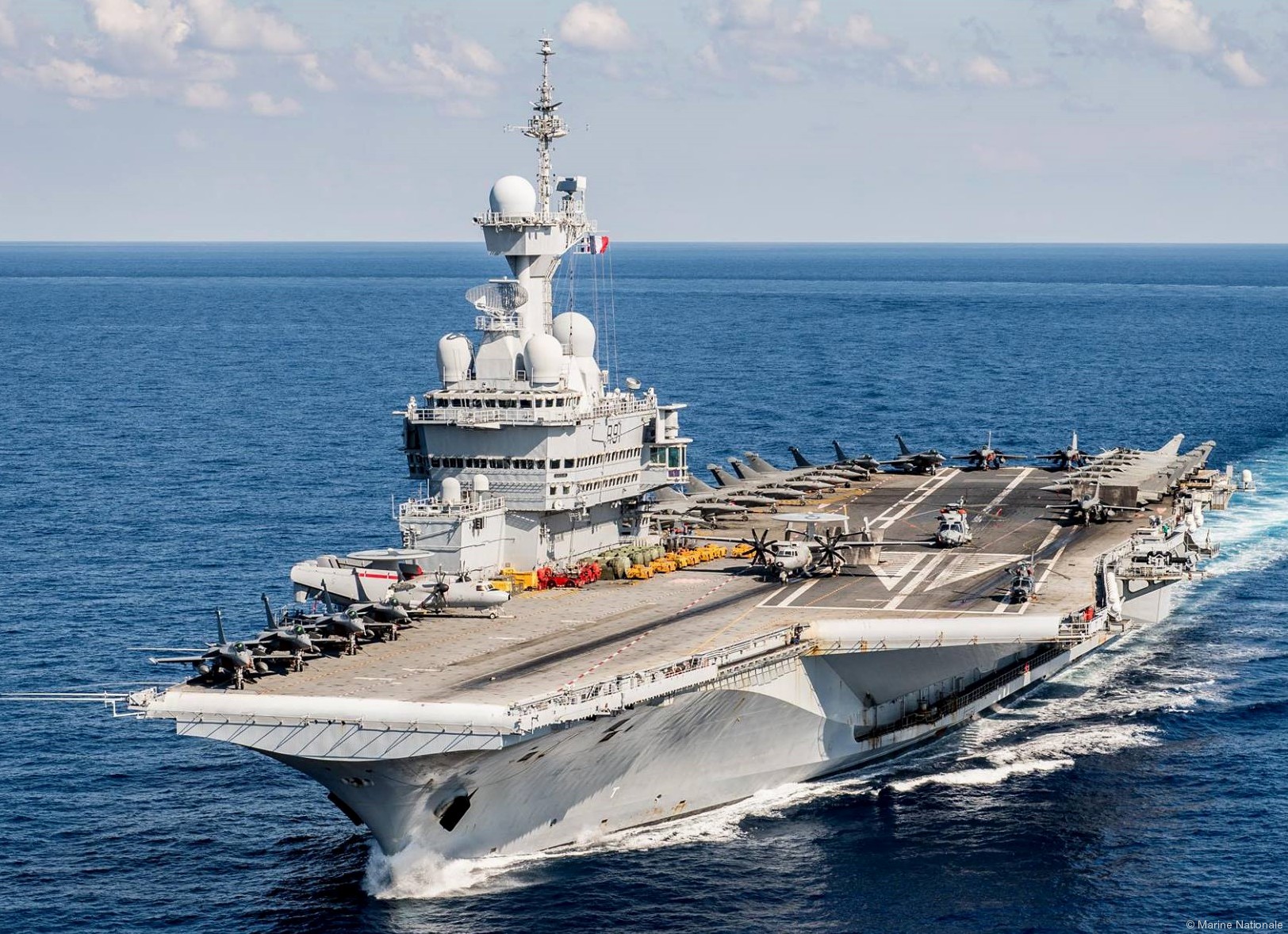 r-91 fs charles de gaulle aircraft carrier french navy 02 marine nationale