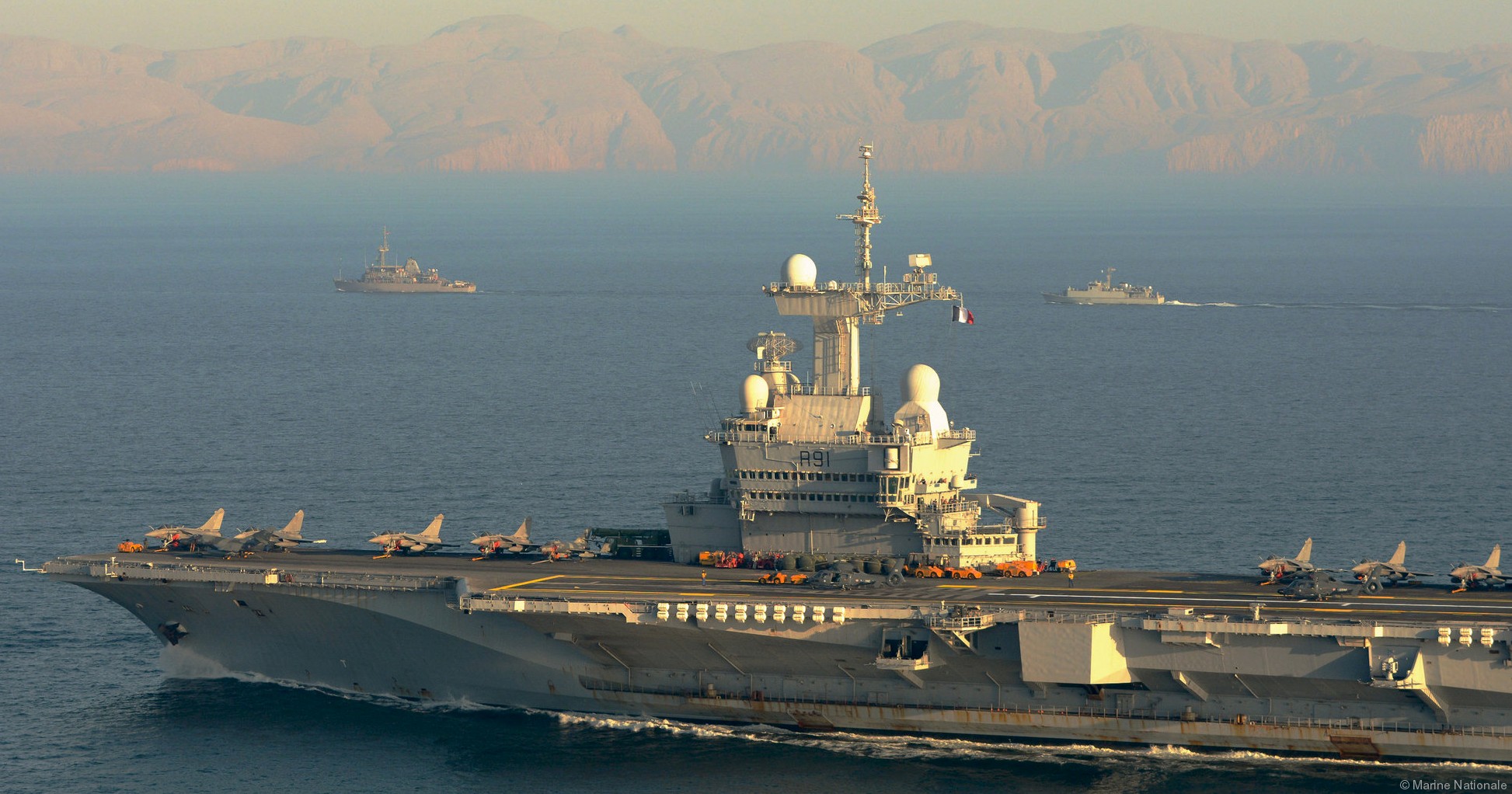  r-91 fs charles de gaulle aircraft carrier french navy 08 arabian gulf
