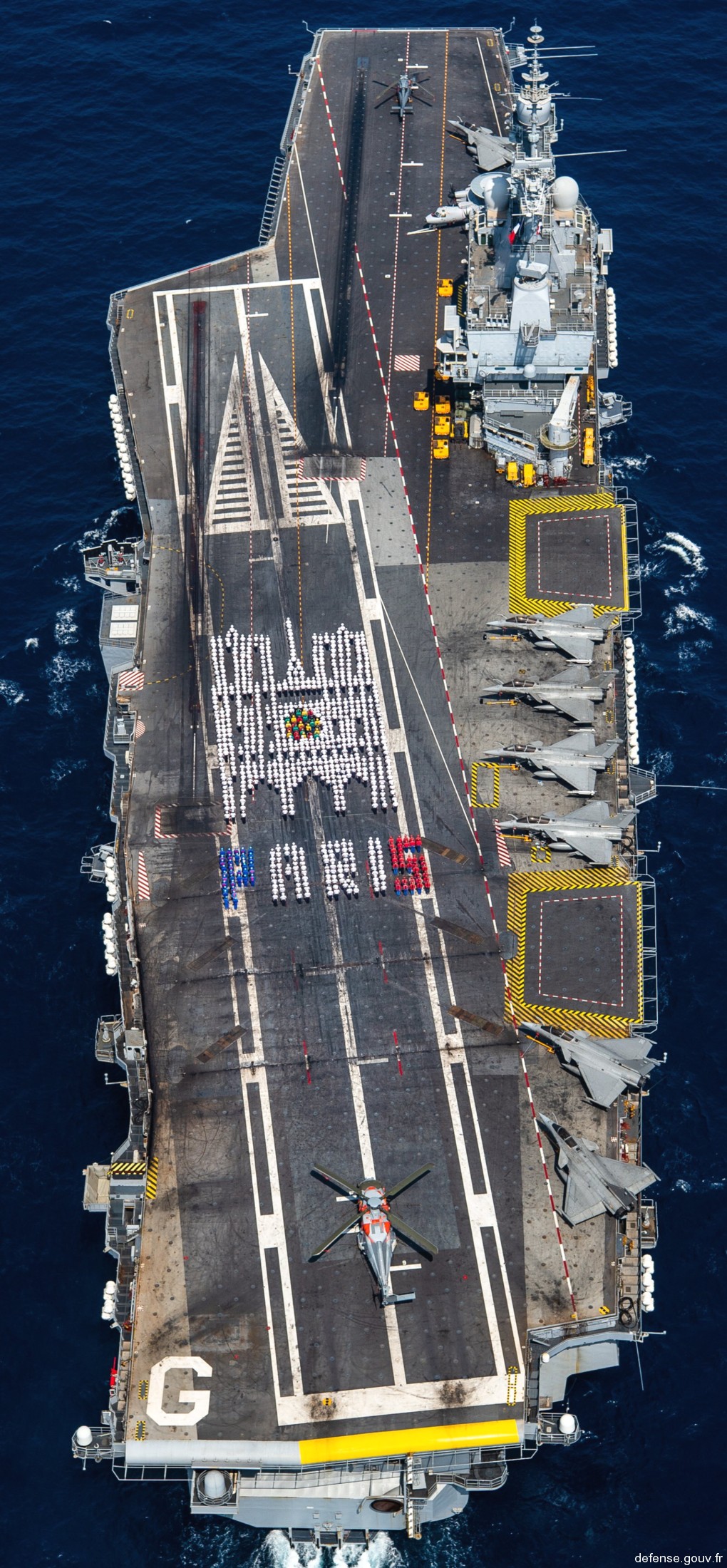 FS Charles de Gaulle R-91 aircraft carrier French Navy Marine