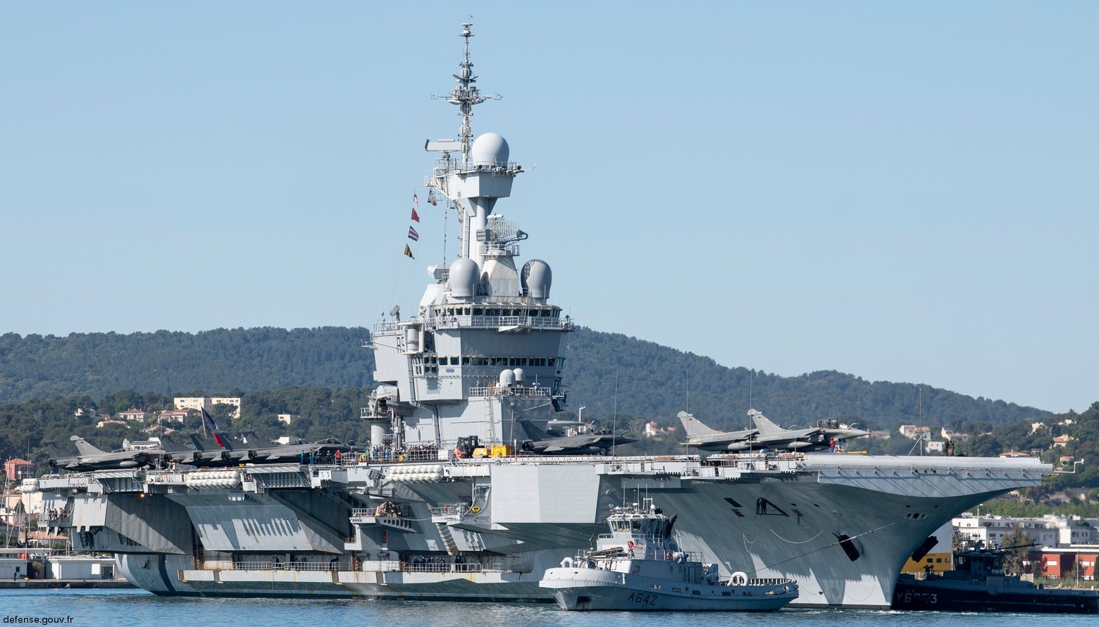 r91 fs charles de gaulle aircraft carrier french navy porte avion marine nationale toulon 2025 115